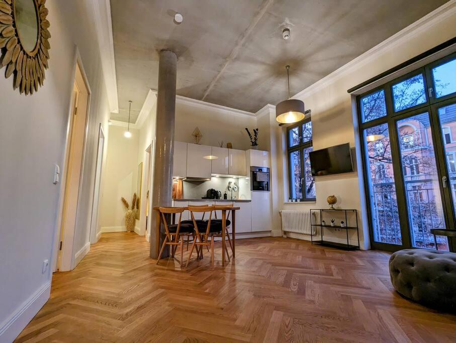 Two-Bedroom Apartment photo 2