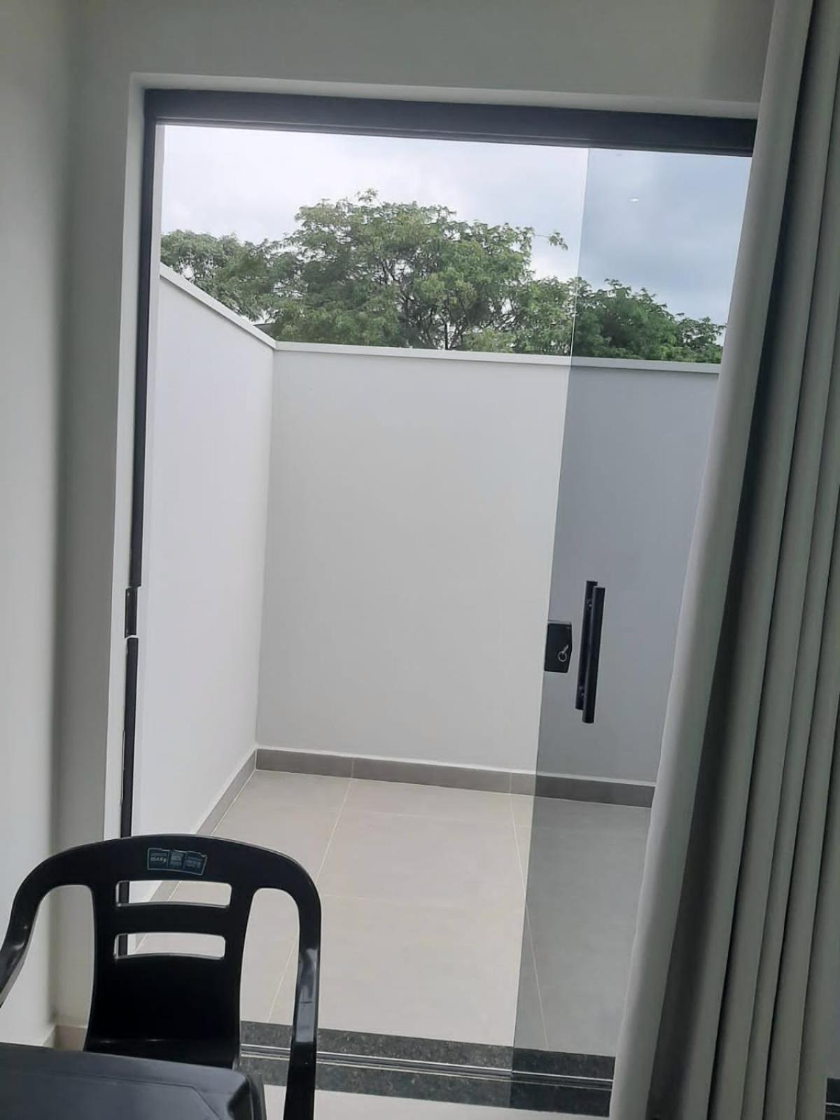 King Suite with Balcony photo 2