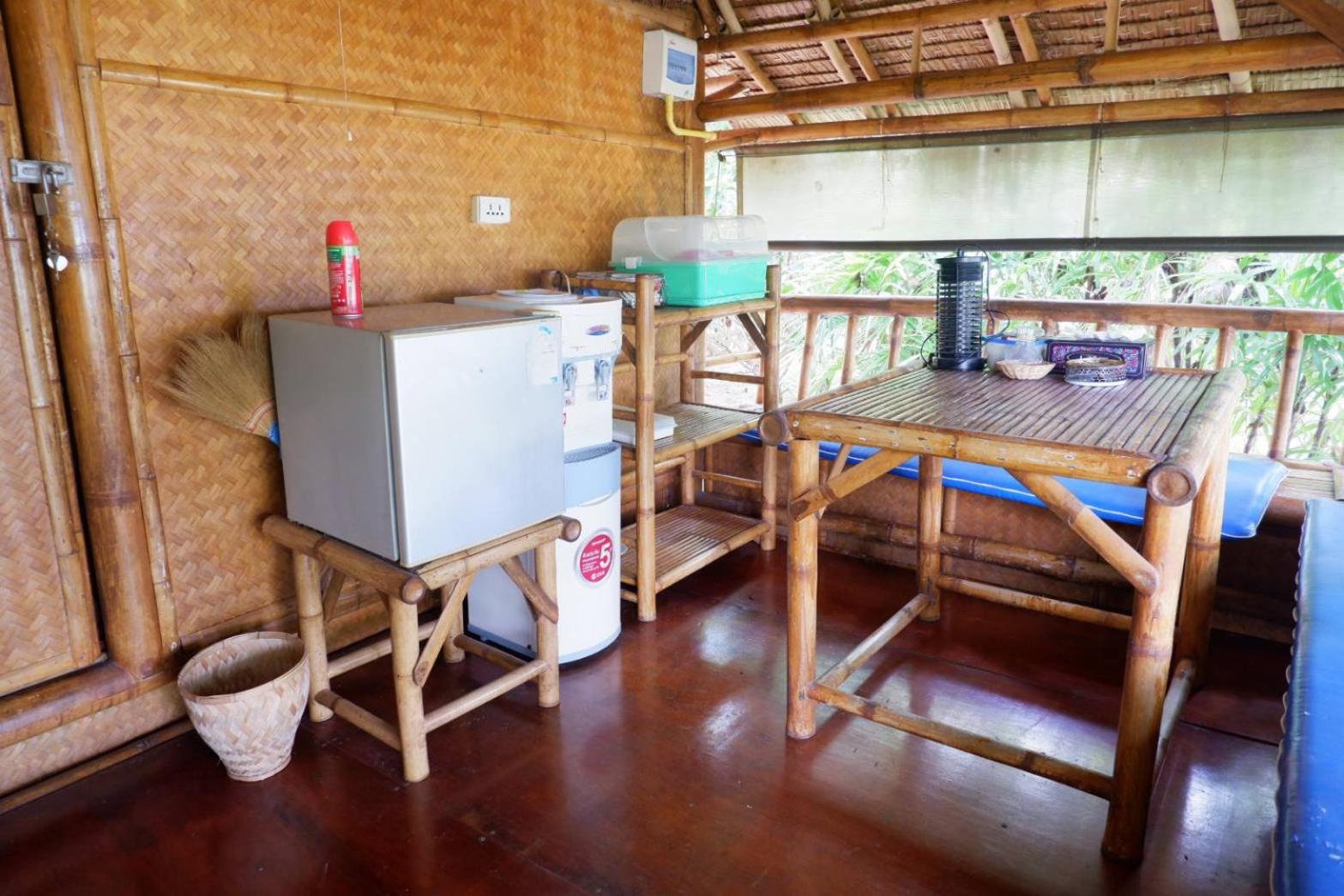 Bamboo Double Cabin with Private Bathroom photo 2