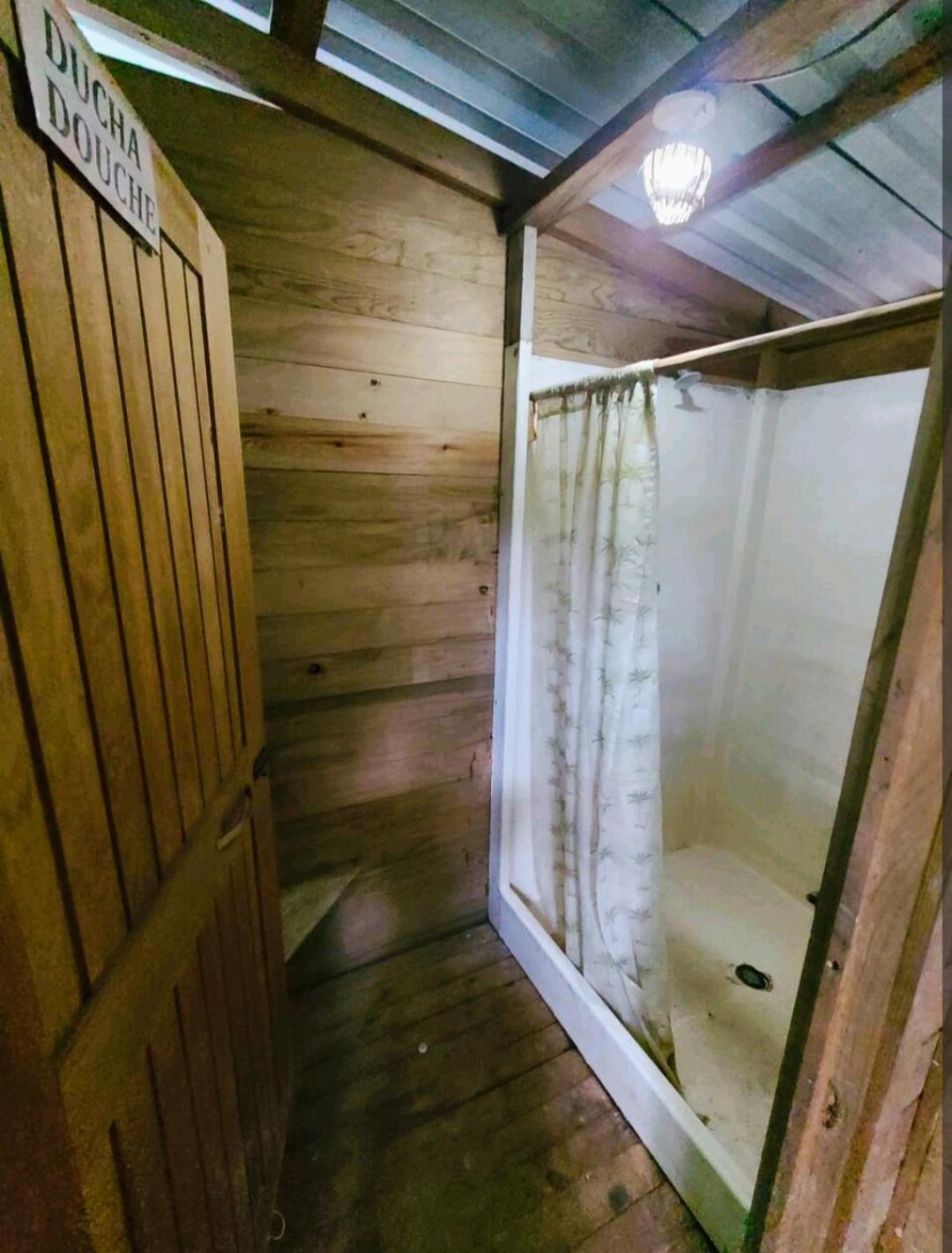 Triple Room with Shared Bathroom photo 3