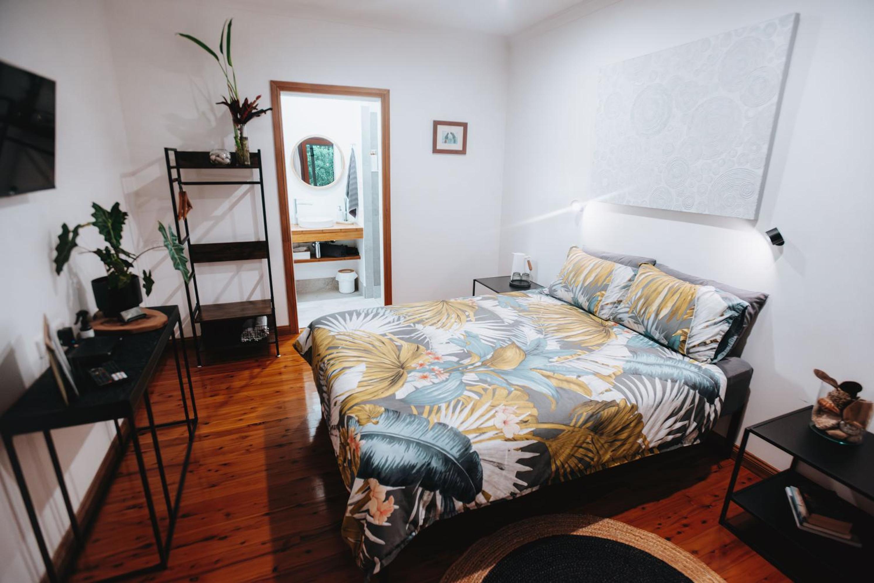 Deluxe Queen Room photo 2