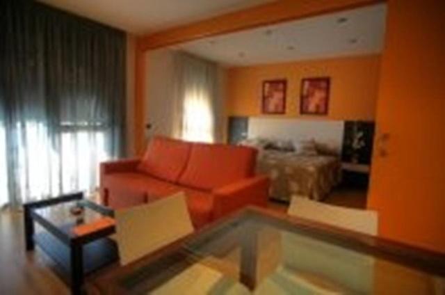 One-Bedroom Apartment (2 Adults) - Photo 3