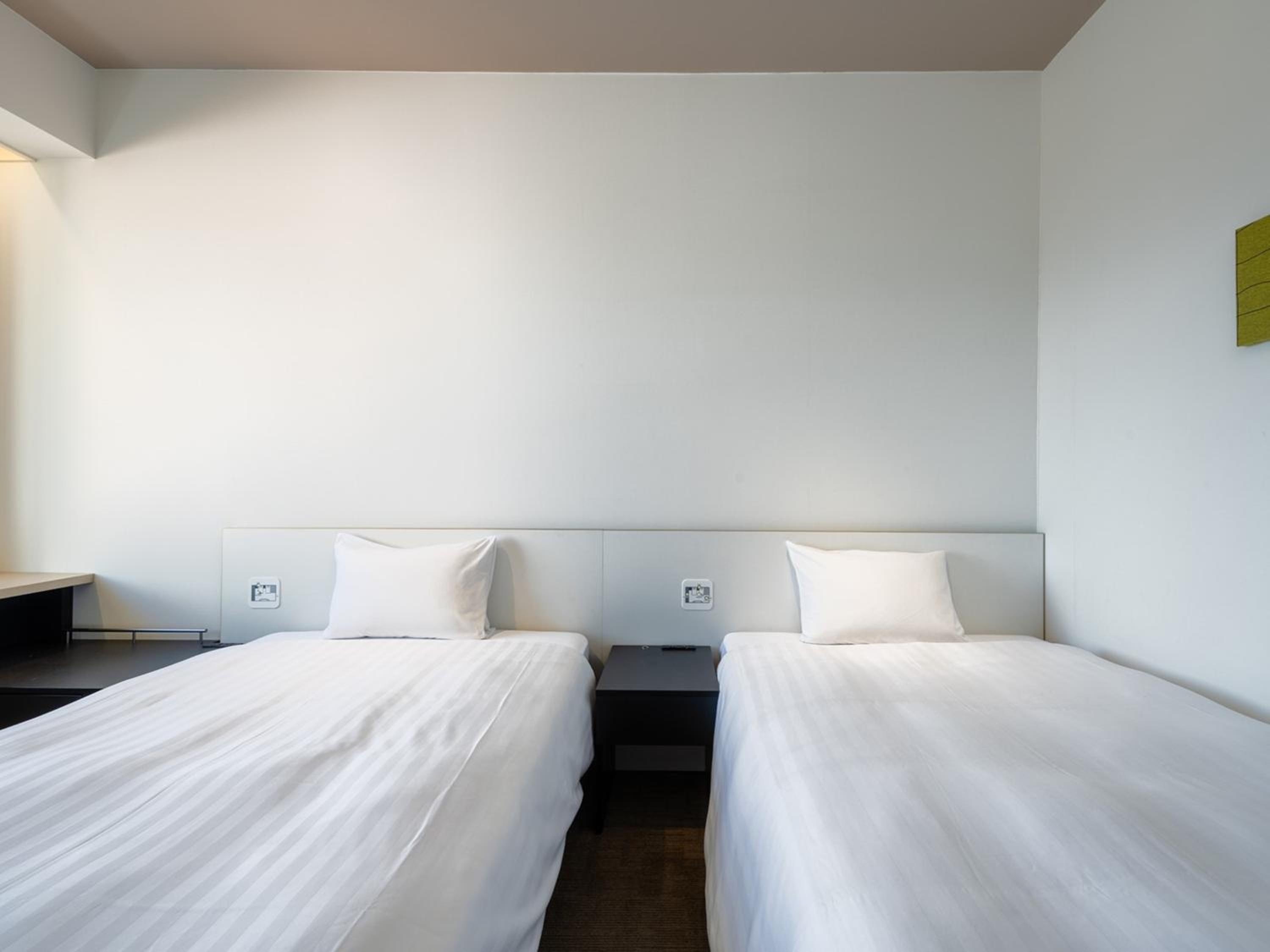 Superior Twin Room - Non-Smoking - Photo 2