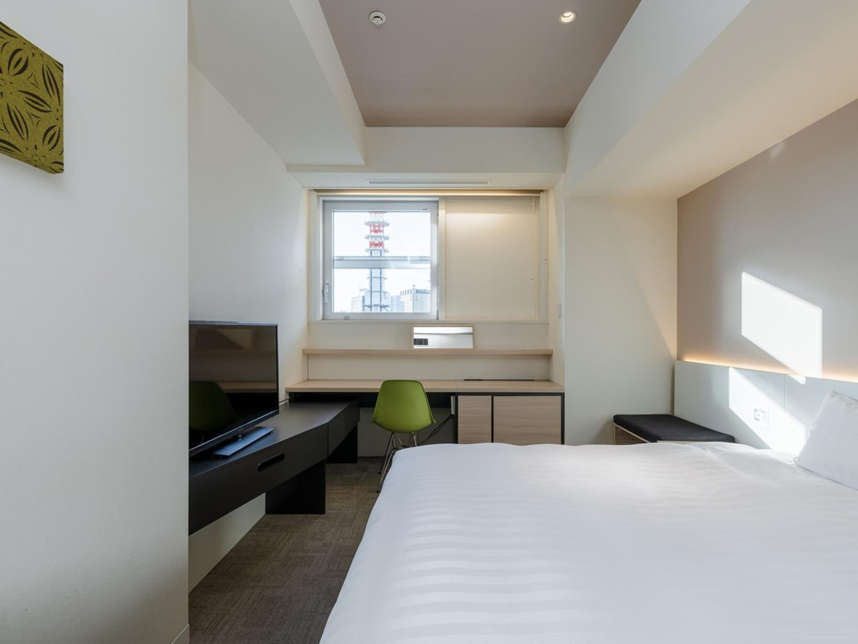 Deluxe King Room - Non-Smoking - Photo 1