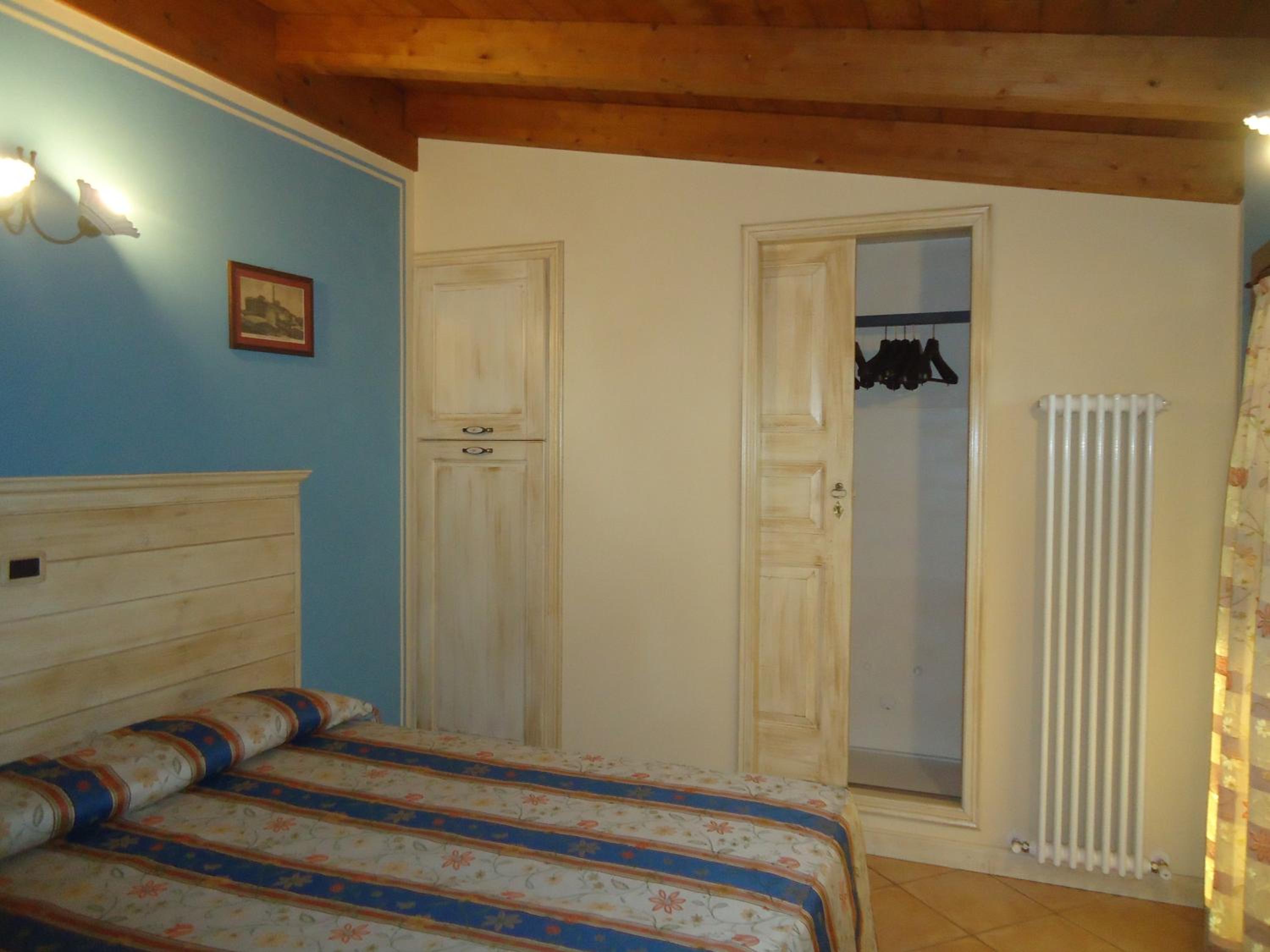 Two-Bedroom Apartment - Photo 14