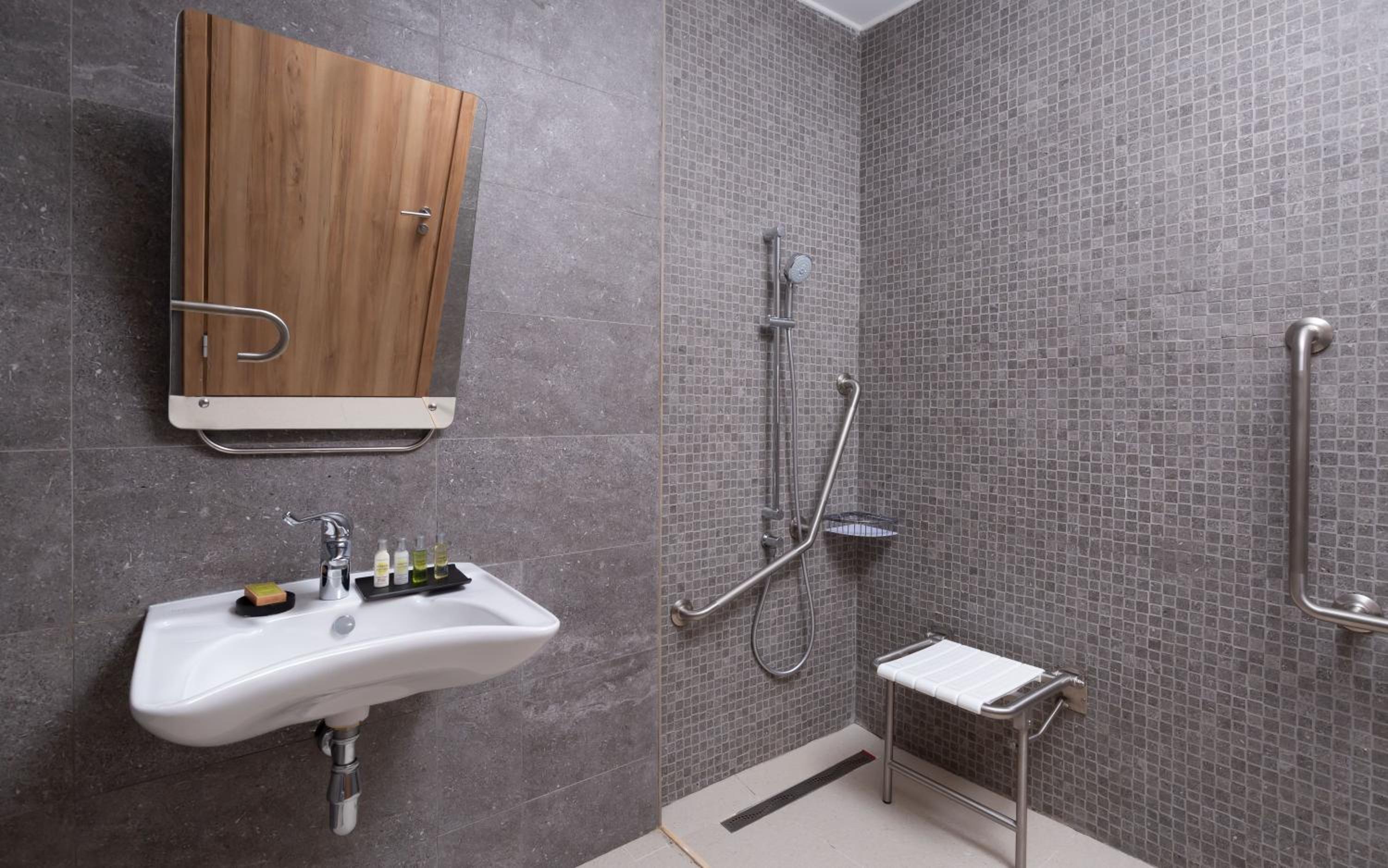 King Room - Mobility Access photo 2