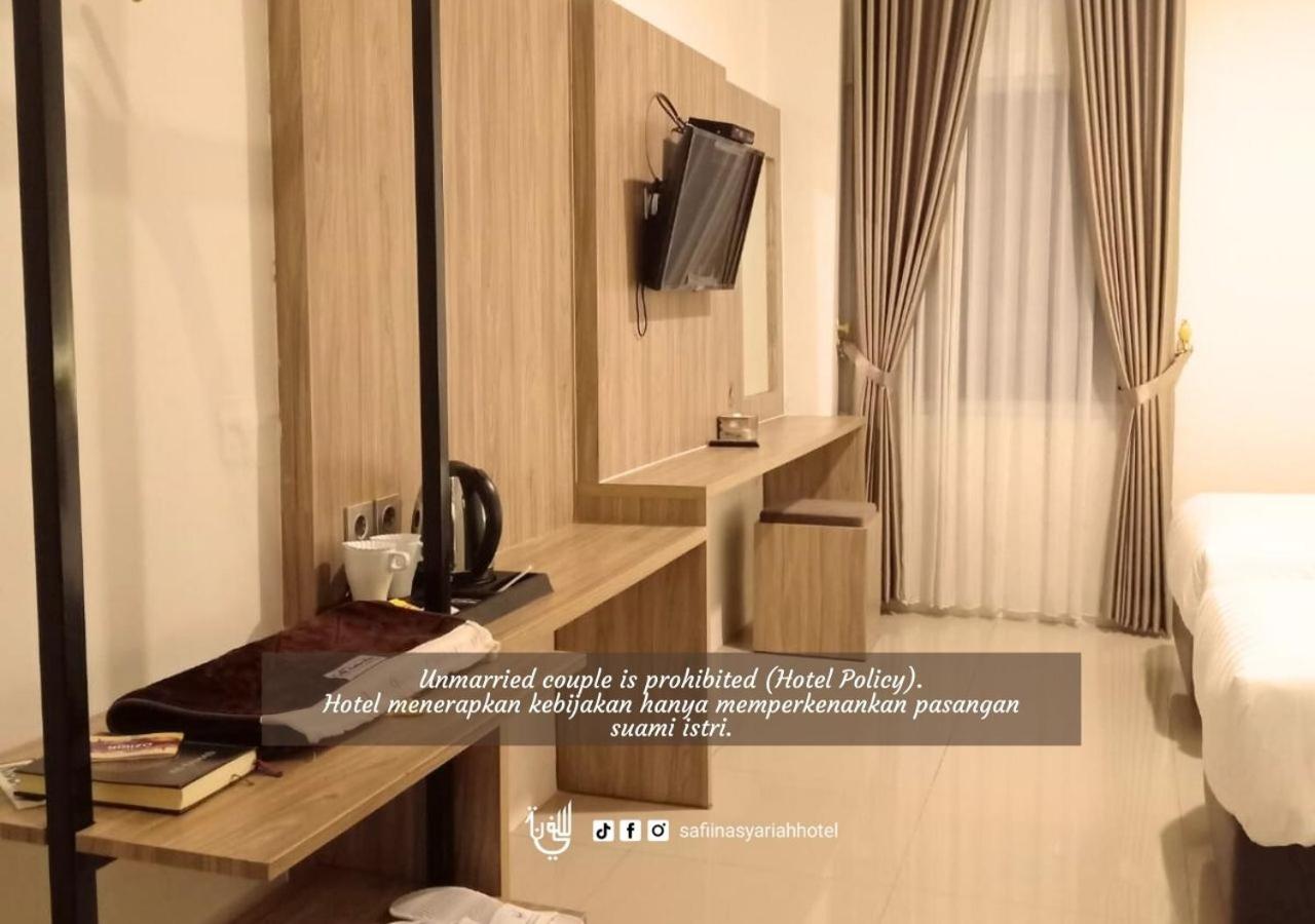 Deluxe Double or Twin Room photo 2