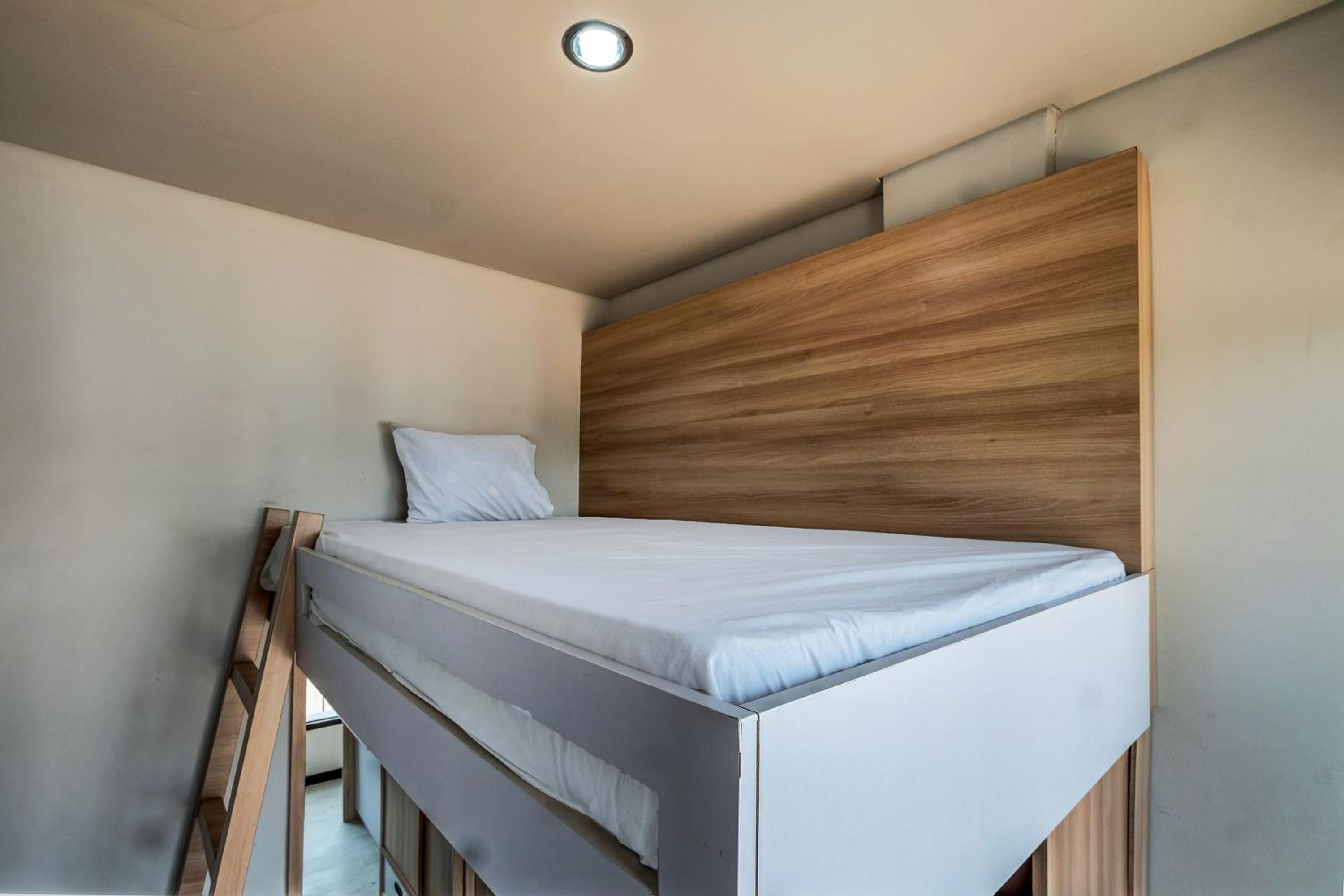 Budget Single Room