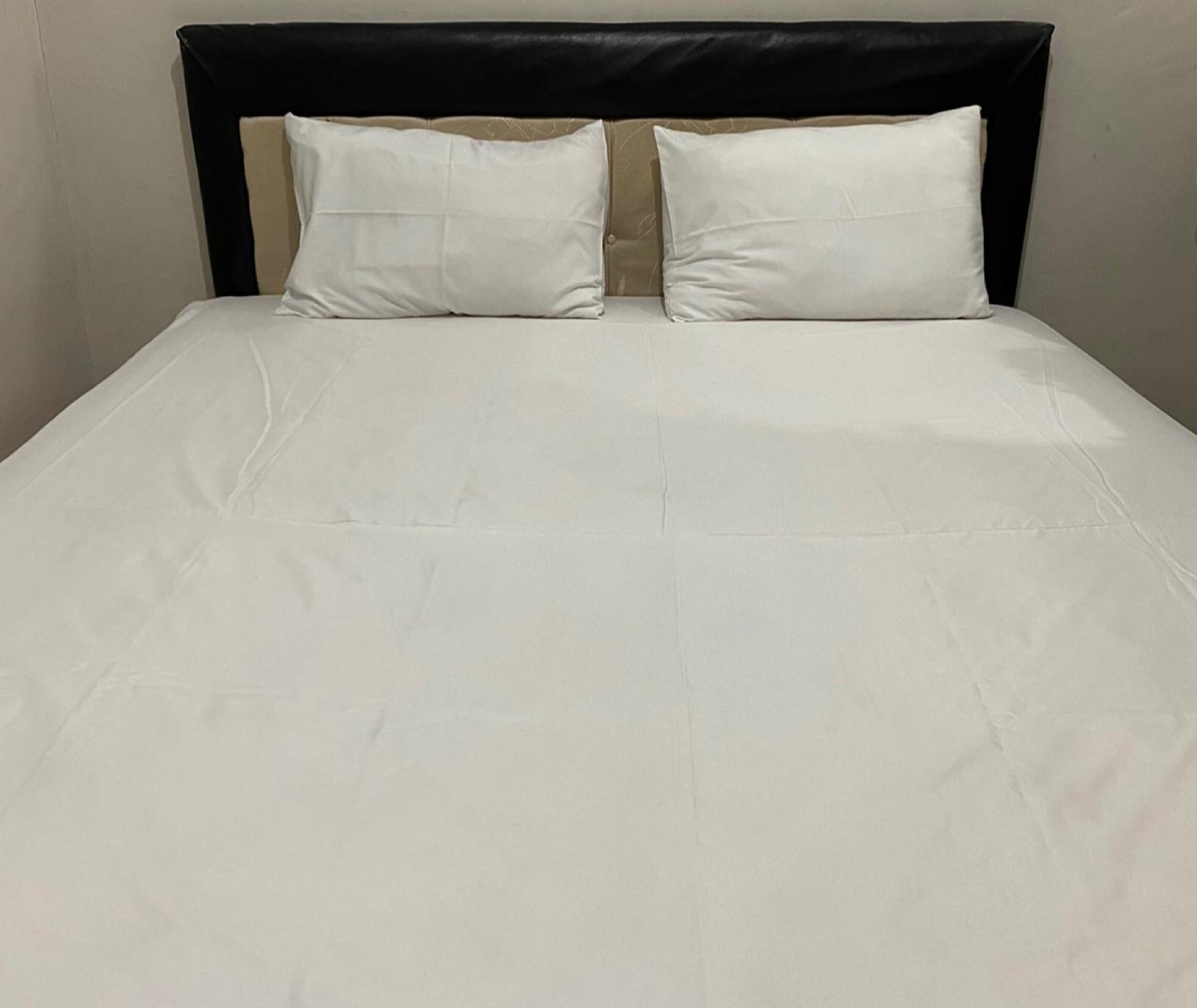 Standard Queen Room photo 2