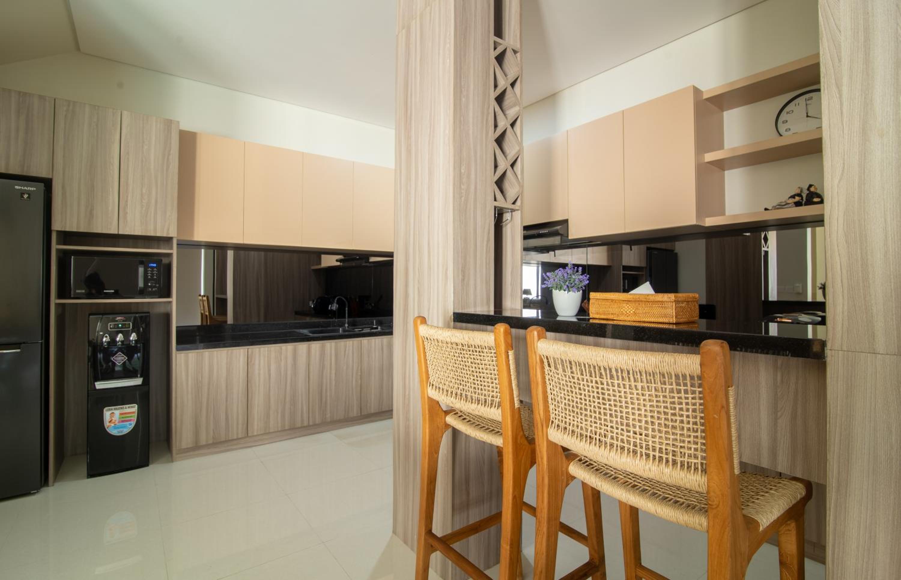 Four-Bedroom Villa with Private Pool - Photo 29
