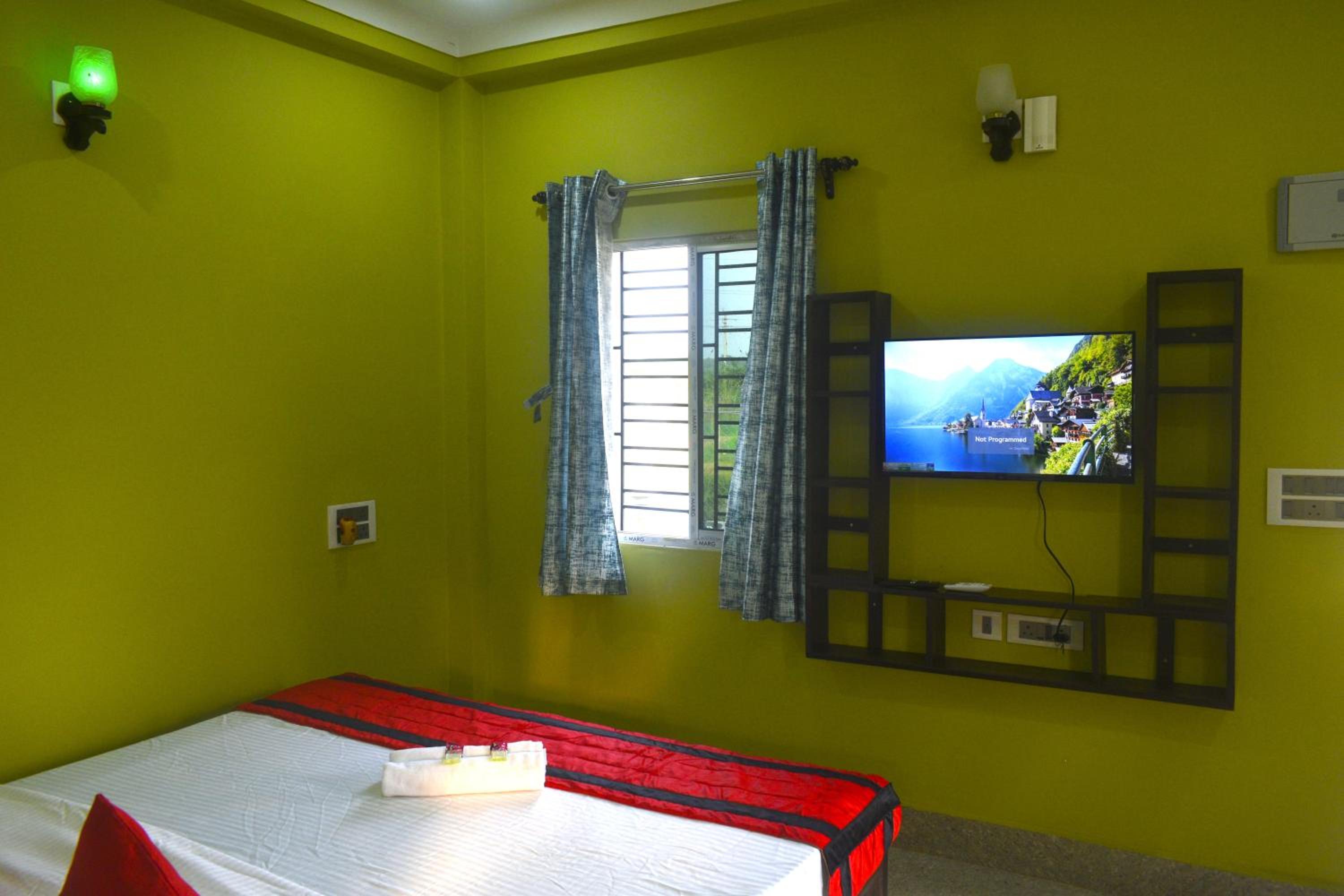 Deluxe Double Room photo 2