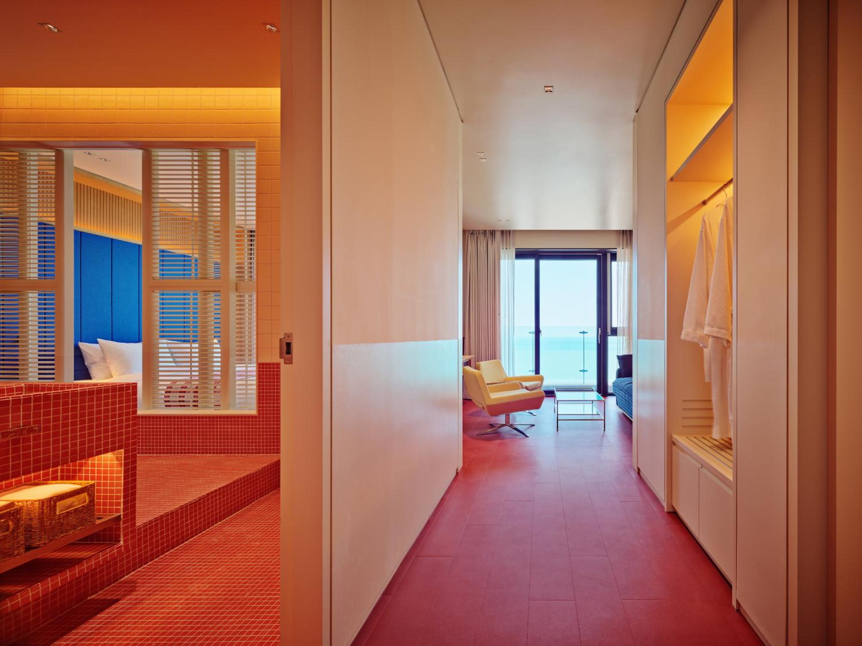 The Coolest Oceanview Executive Family King Terrace photo 3