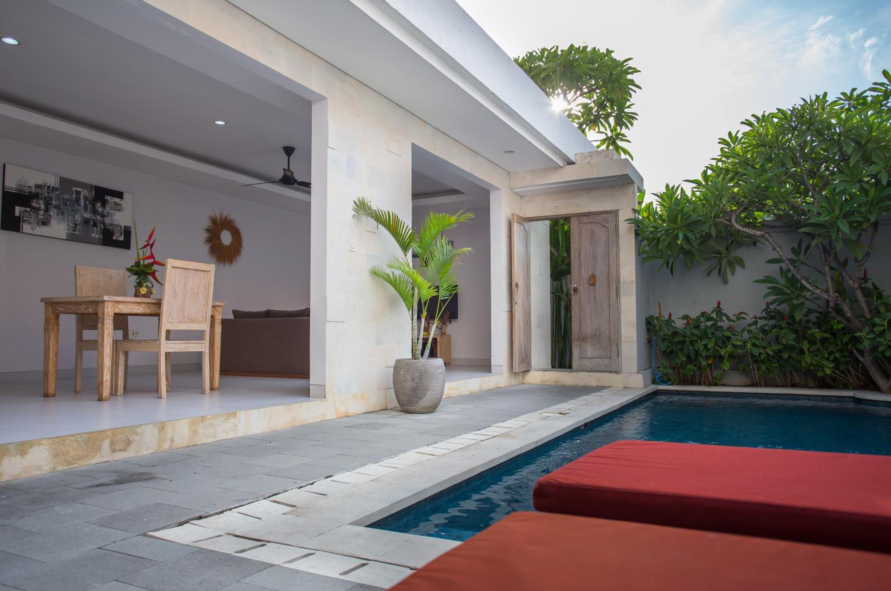 One-Bedroom Pool Villa - Photo 46
