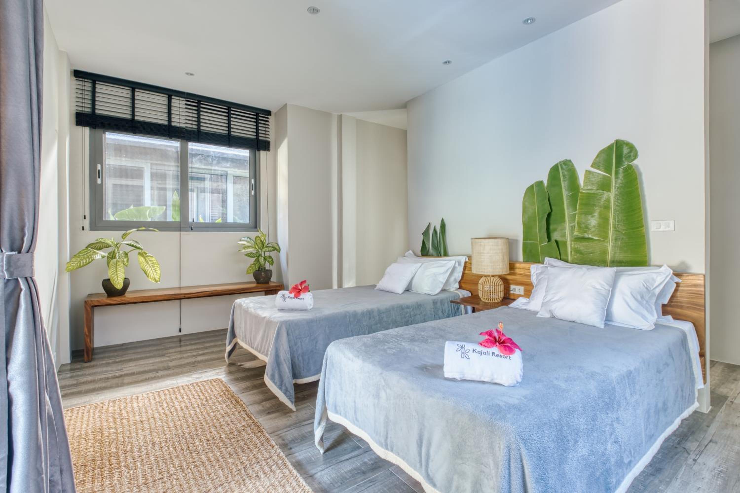 Twin Room with Private Bathroom photo 1