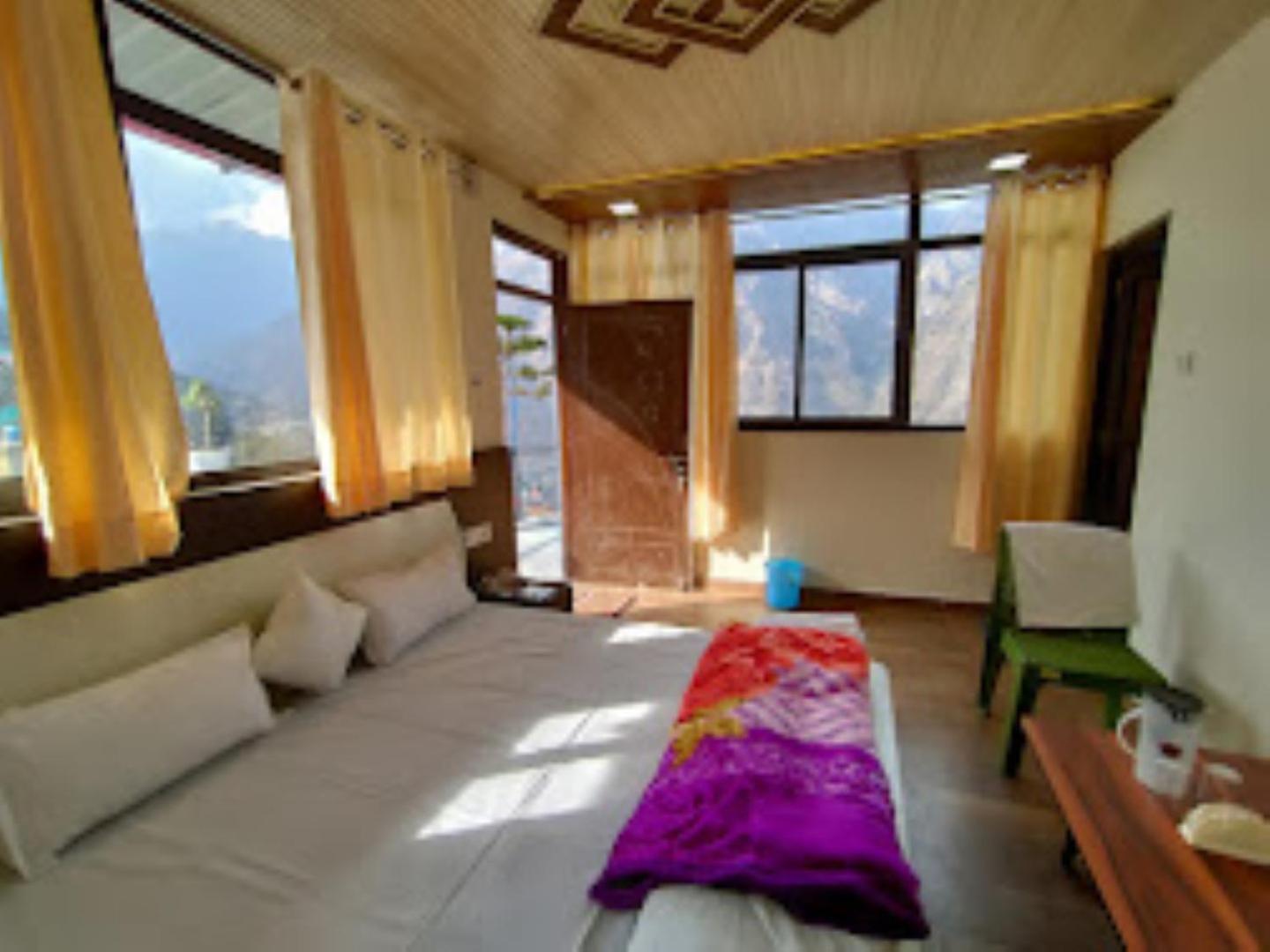 Deluxe Room photo 1