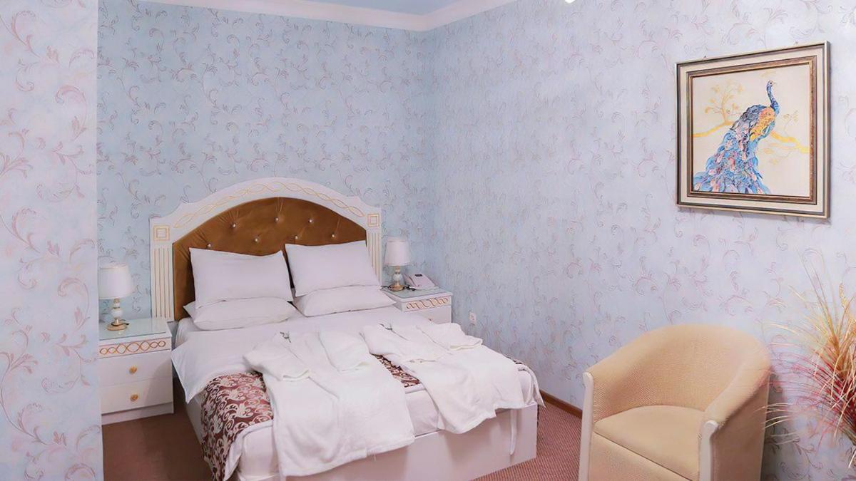 Suite - Photo 6