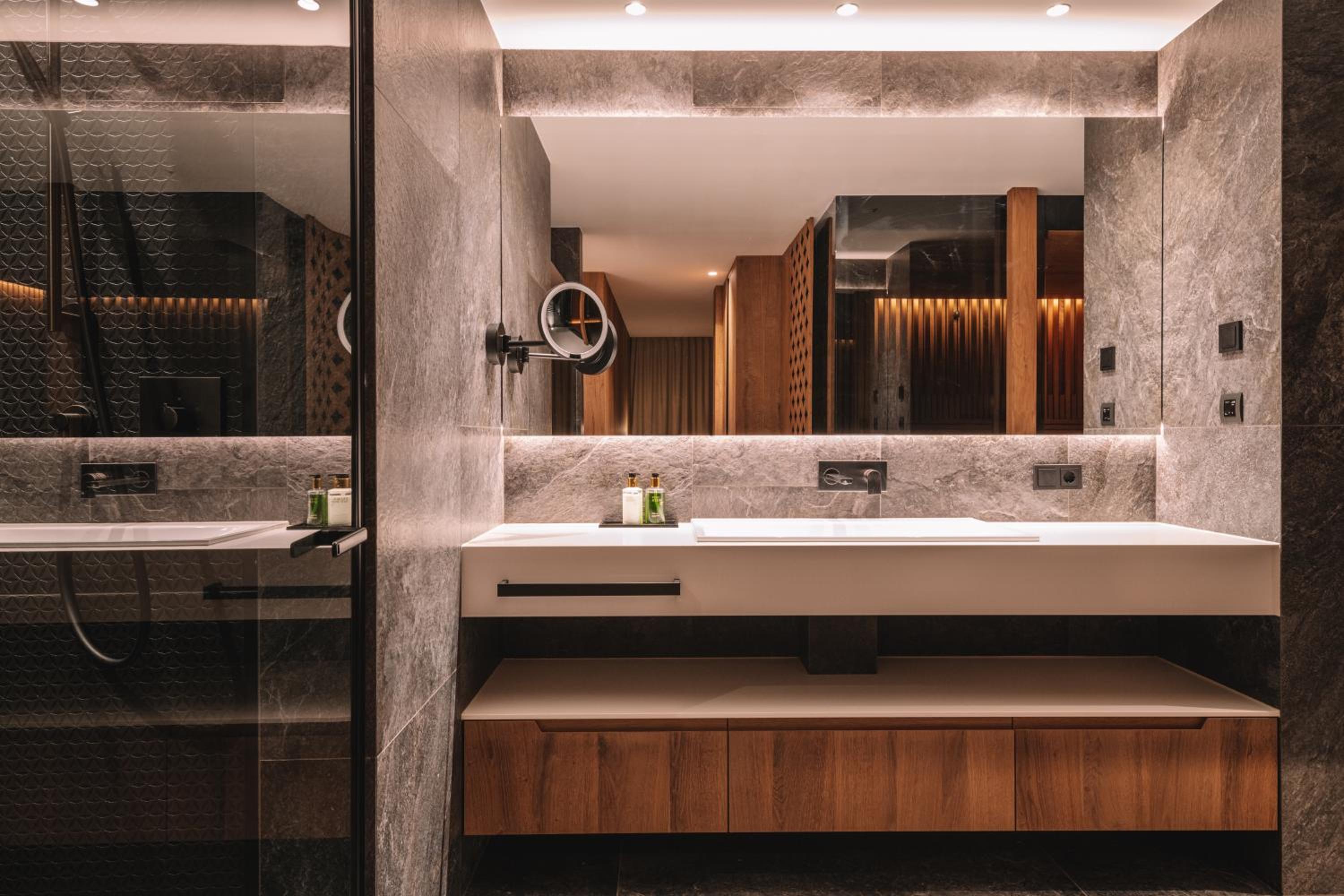 Superior Apartment with Sauna photo 3