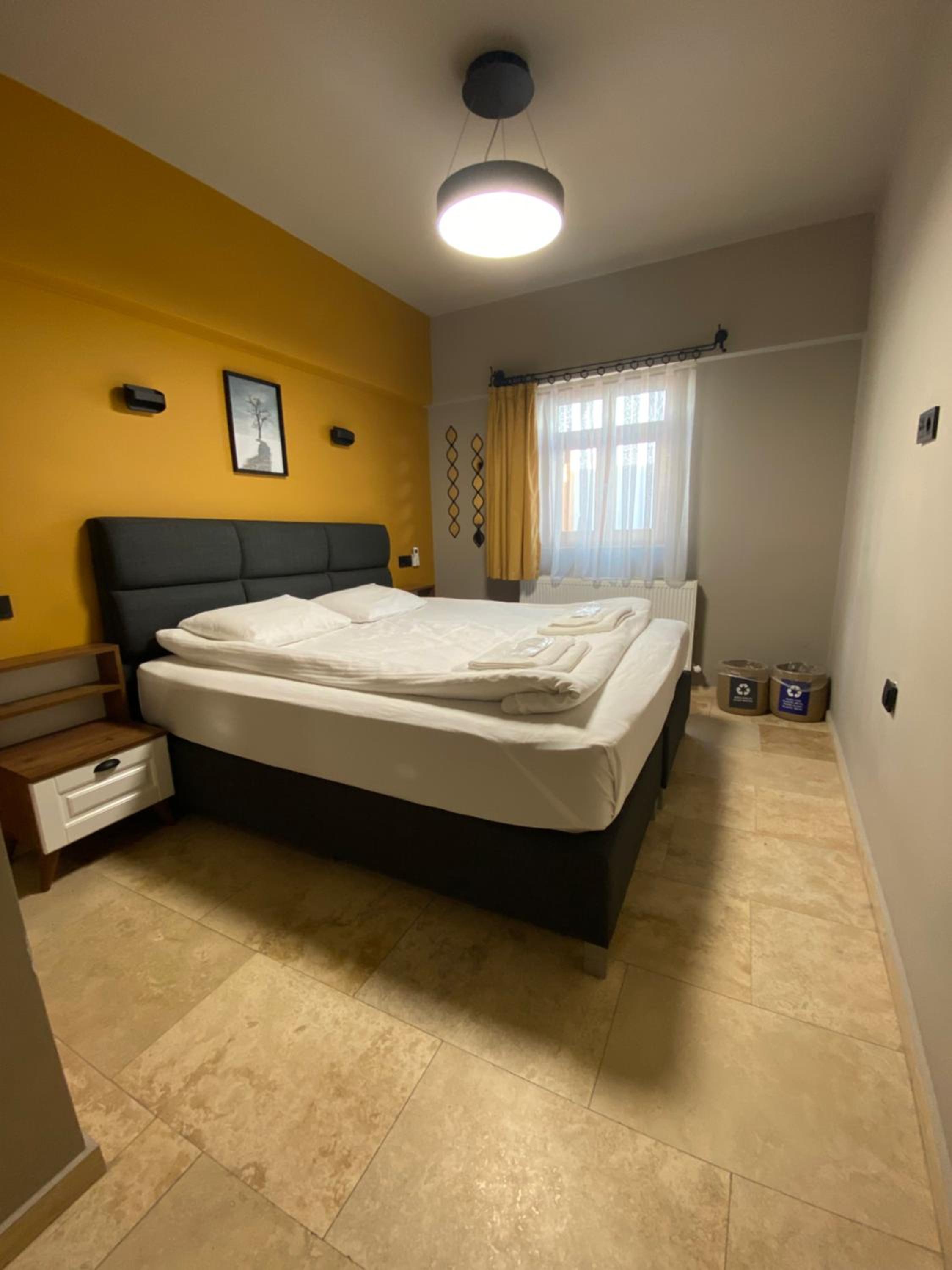 Standard Double or Twin Room with Balcony - Photo 1