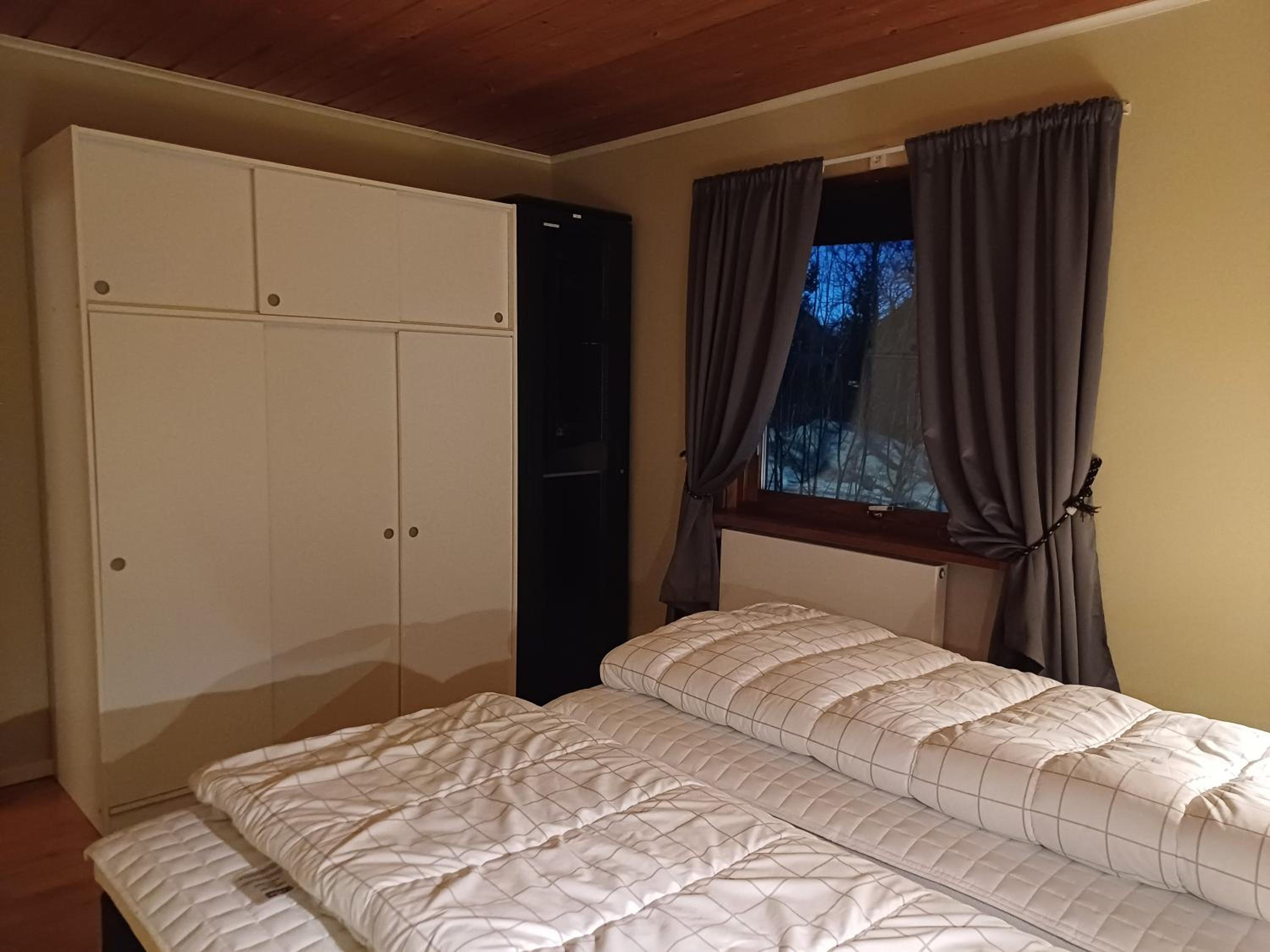 Double Room With Shared Bathroom photo 3