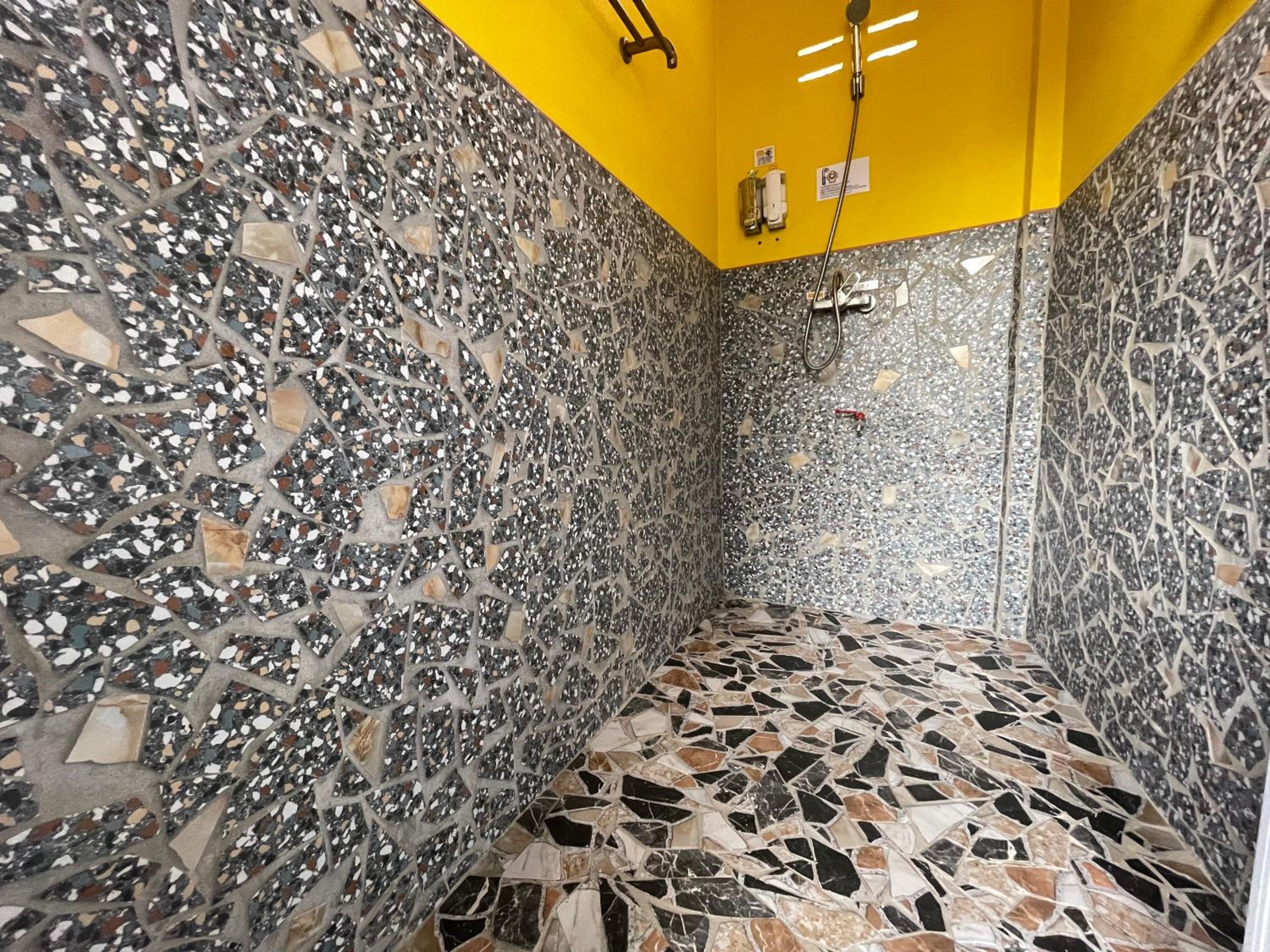 Basic Triple Room - Photo 10