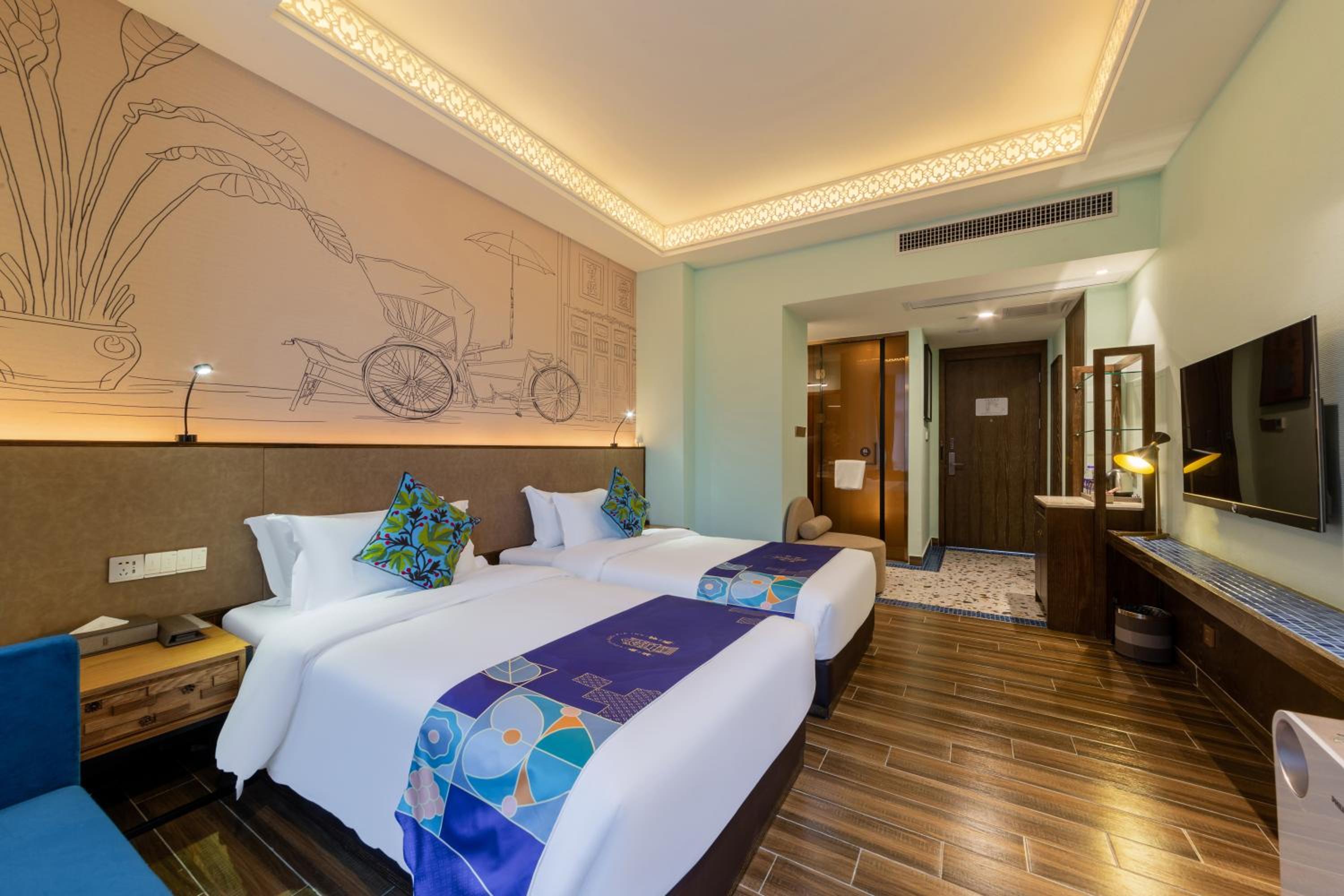Deluxe Twin Room With Balcony photo 1