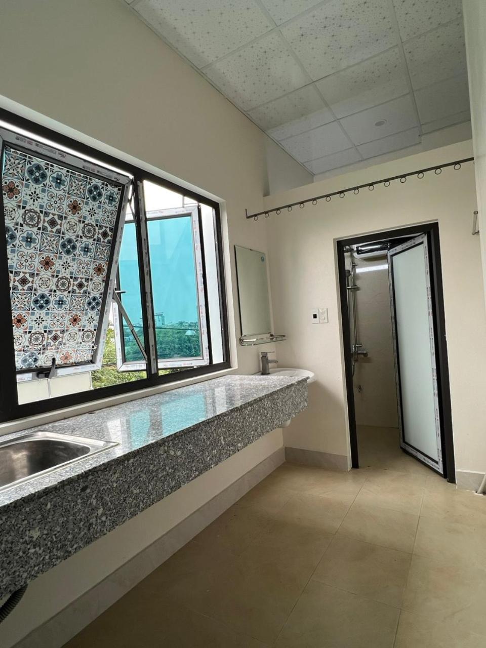 Apartment with Pool View  photo 2