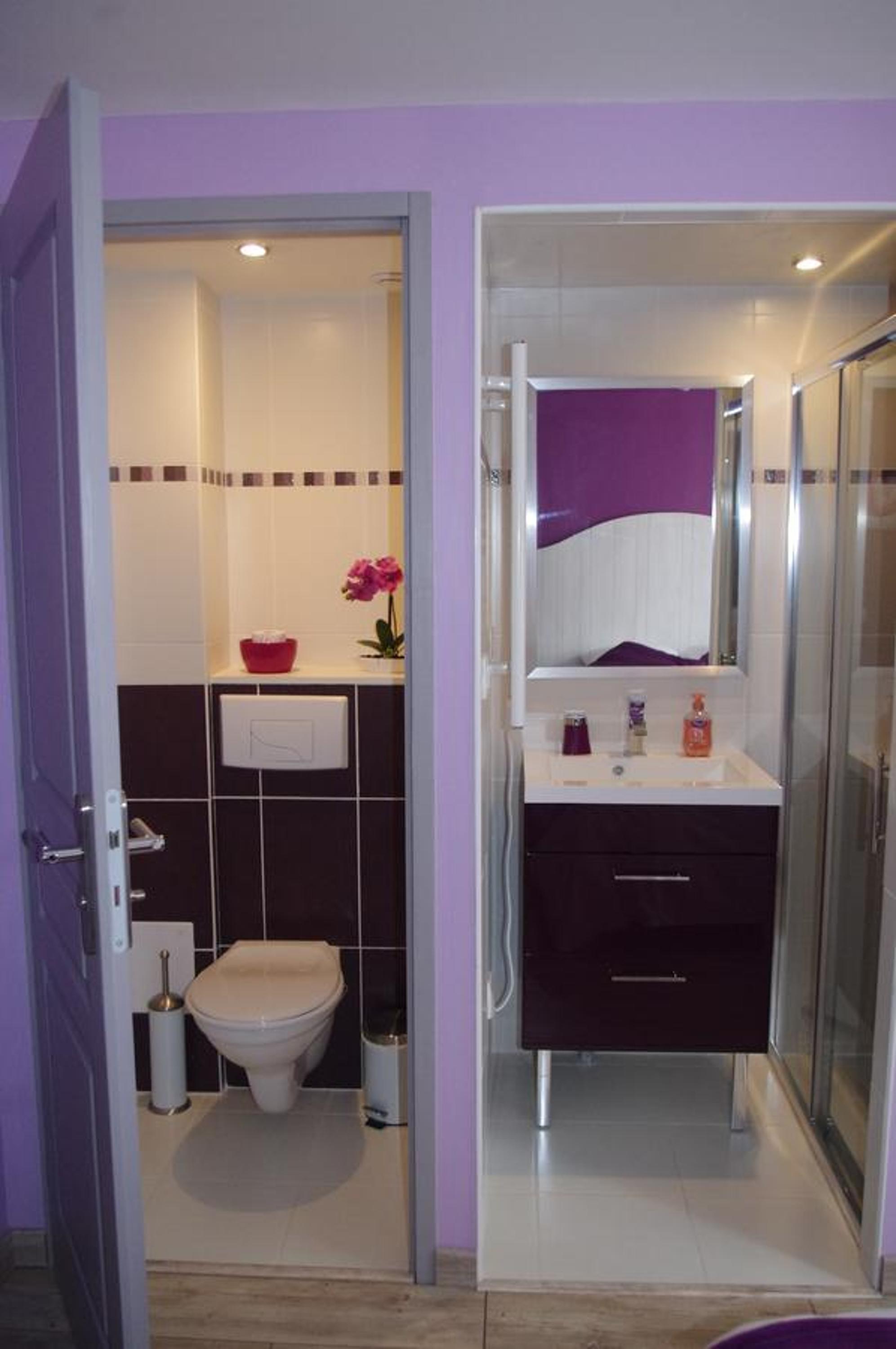 Four-Bedroom House photo 1