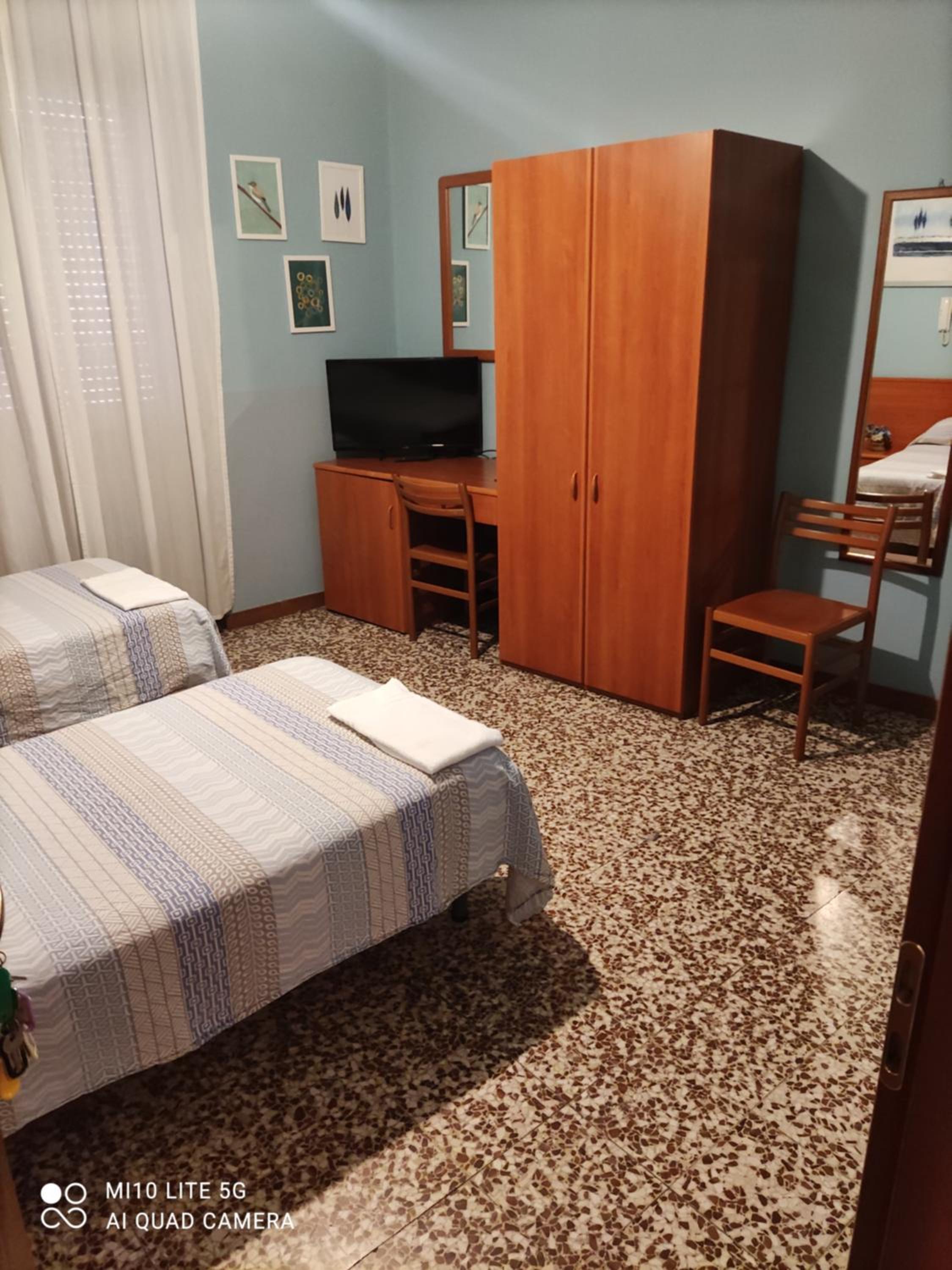 Twin Room with Shared Bathroom