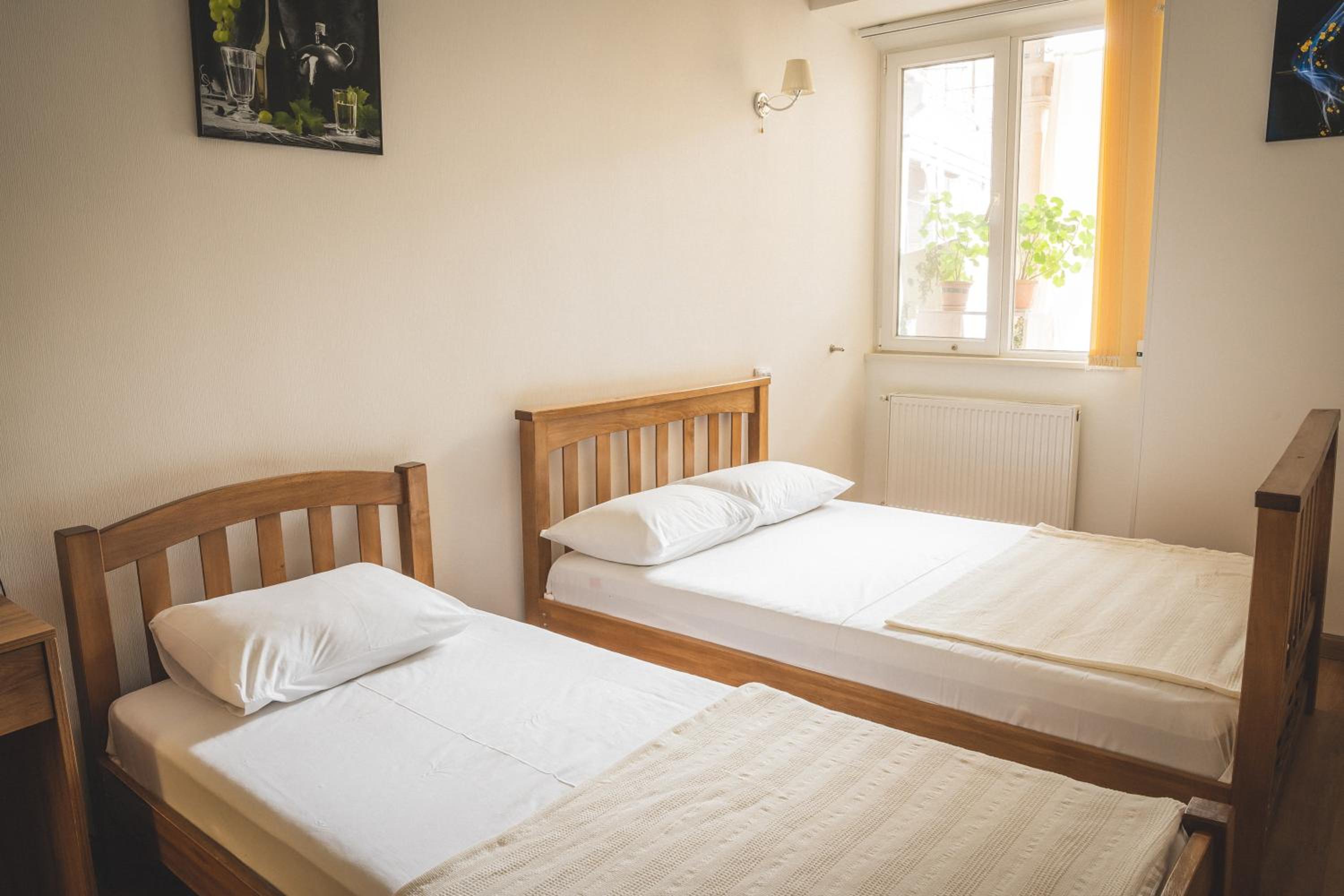 Comfort Triple Room with Shower