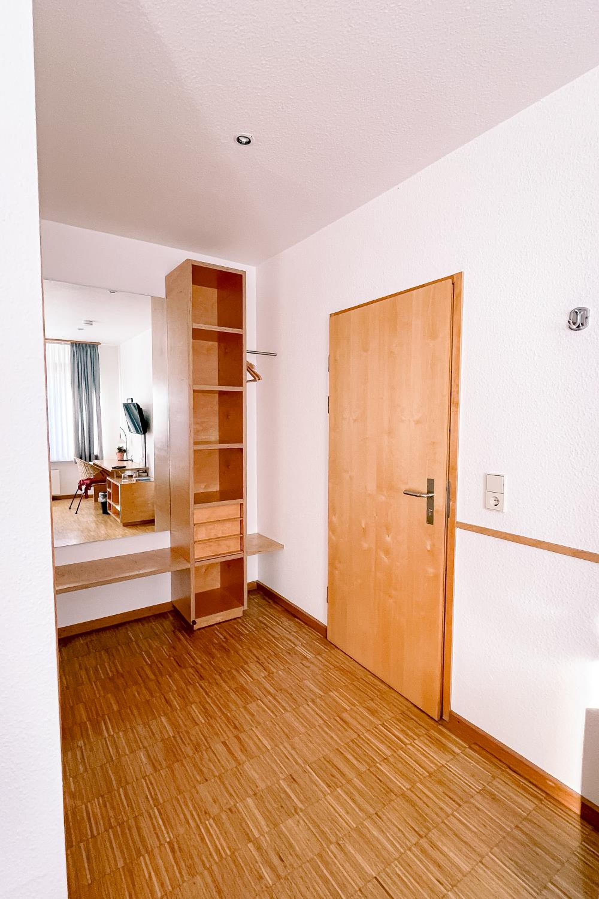Standard Double Room photo 3