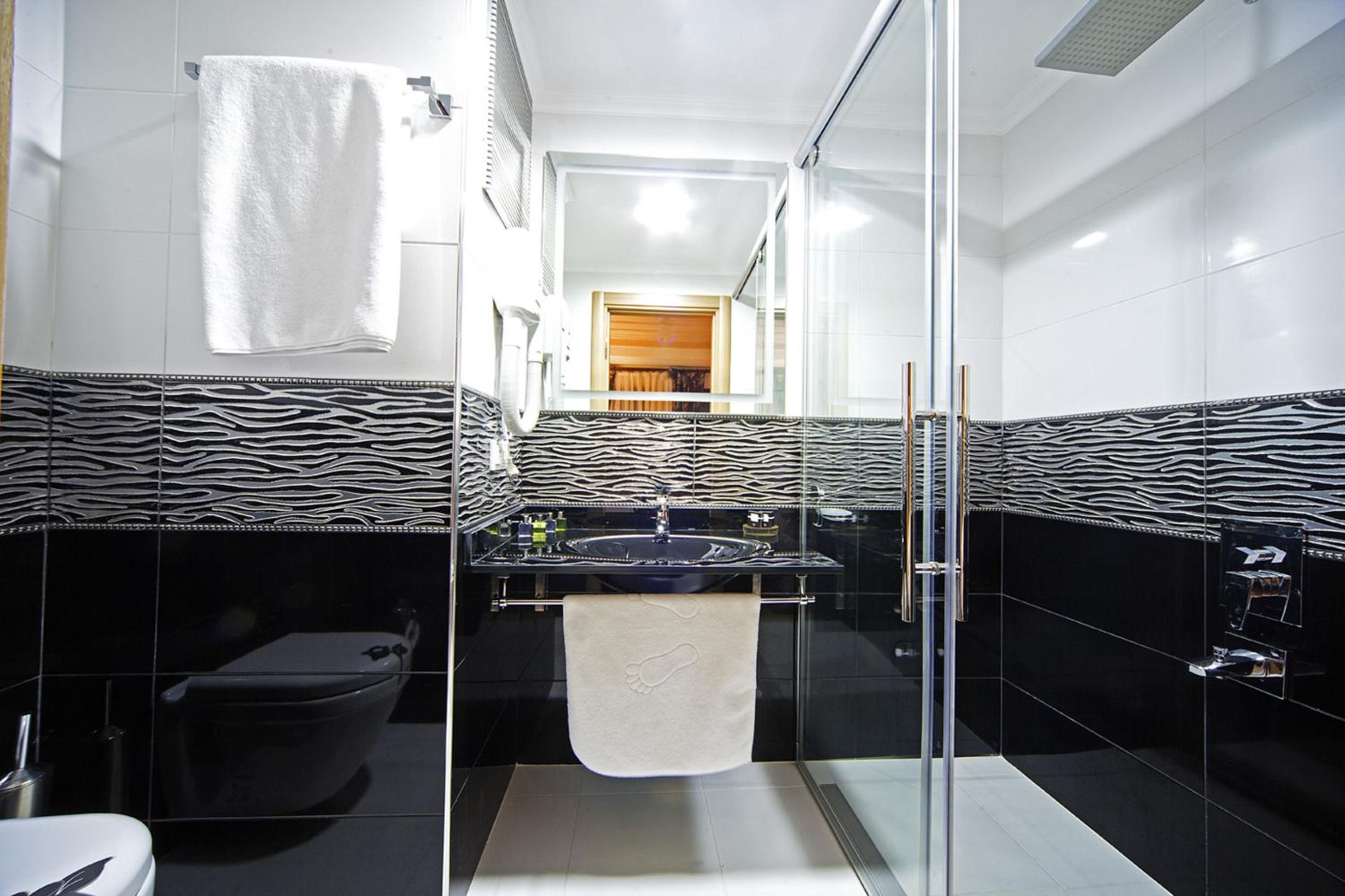 Superior Double or Twin Room photo 2