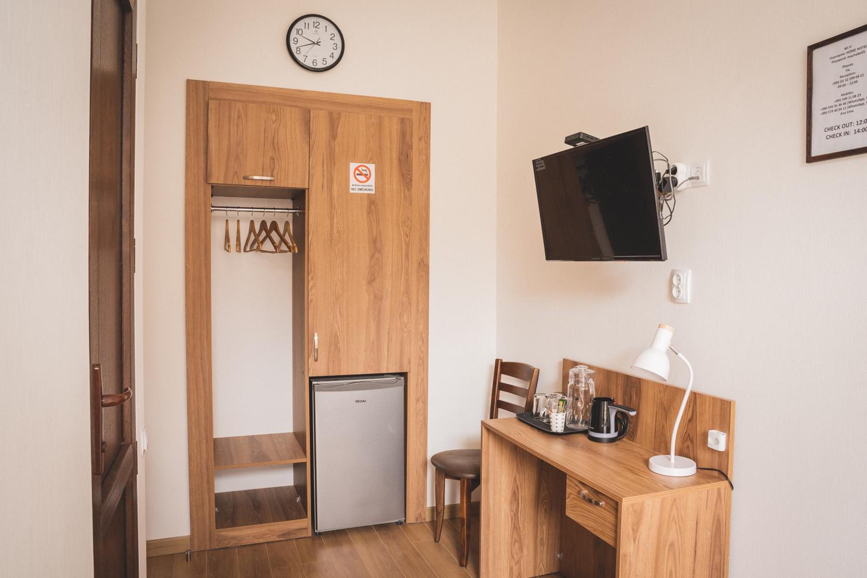 Triple Room with Shower