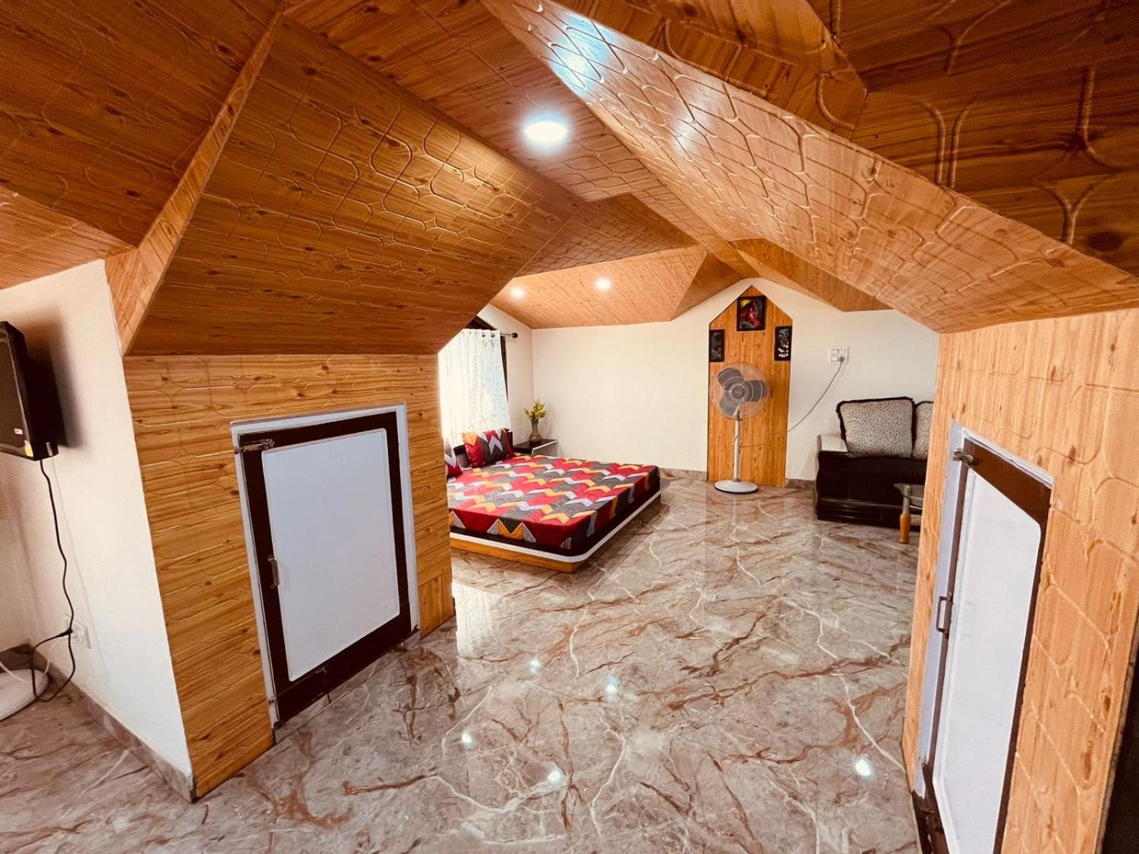 Family Suite with Balcony photo 1