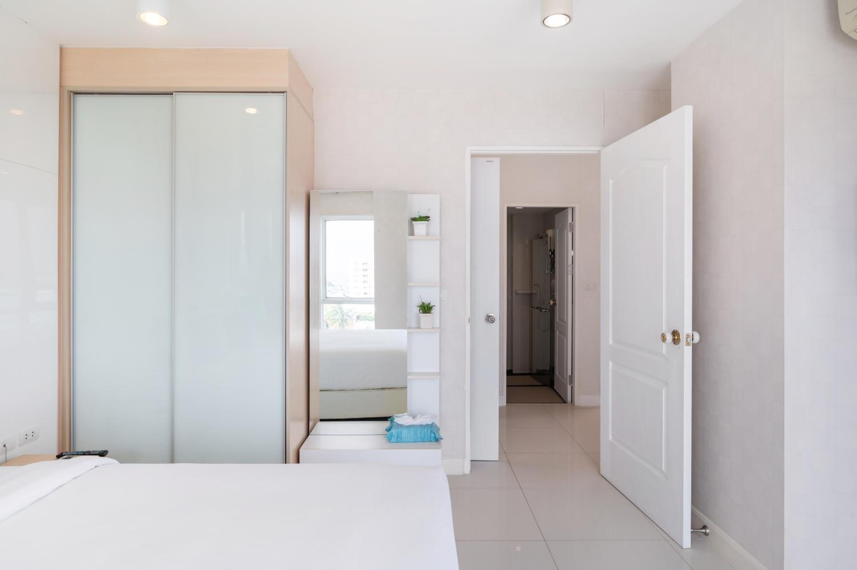 Economy Double Room photo 3