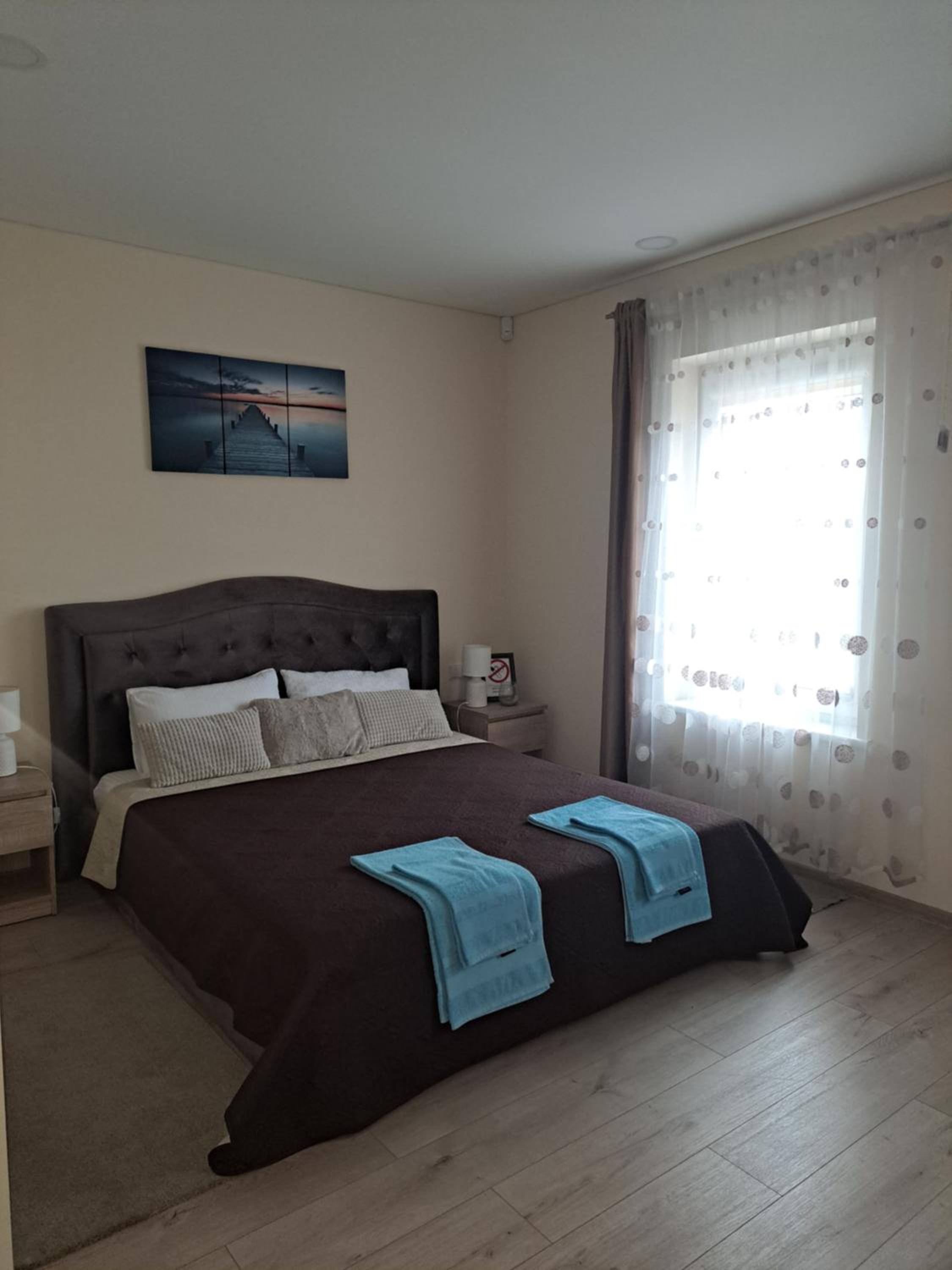One-Bedroom Apartment - Photo 16