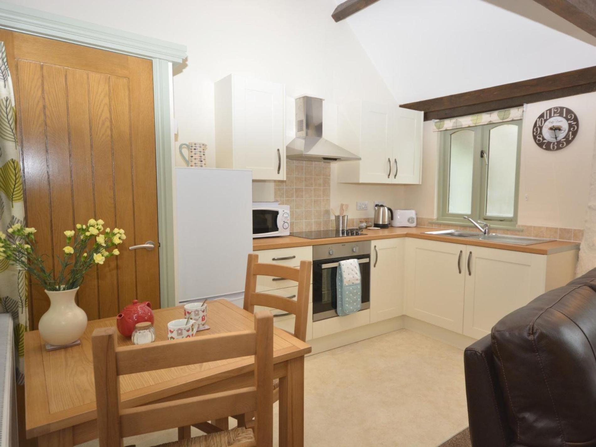 One-Bedroom House photo 3
