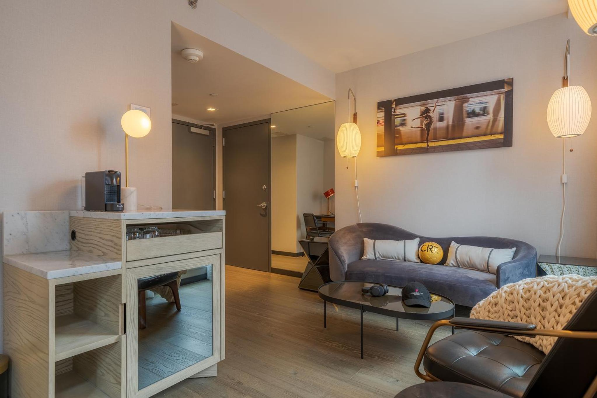 ADA - Junior Suite with Balcony and View