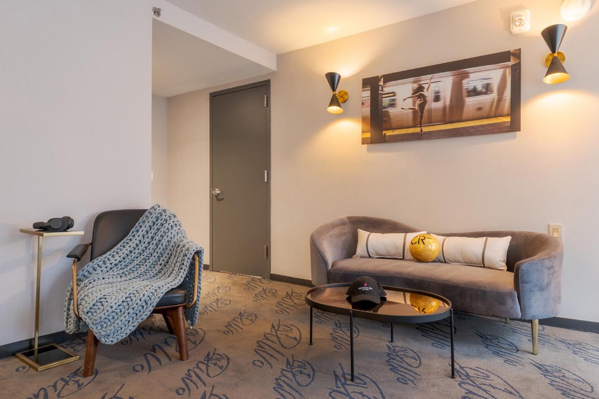 ADA - Junior Suite with Balcony and View