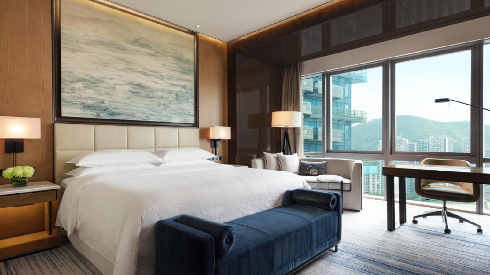 Club Deluxe King, Club level, Guest room, 1 King, City view photo 1