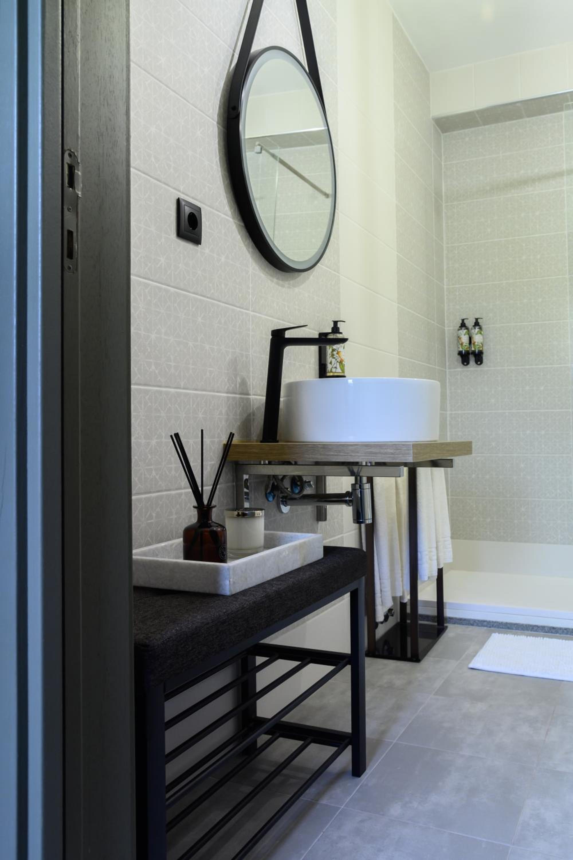 Deluxe Suite photo 3