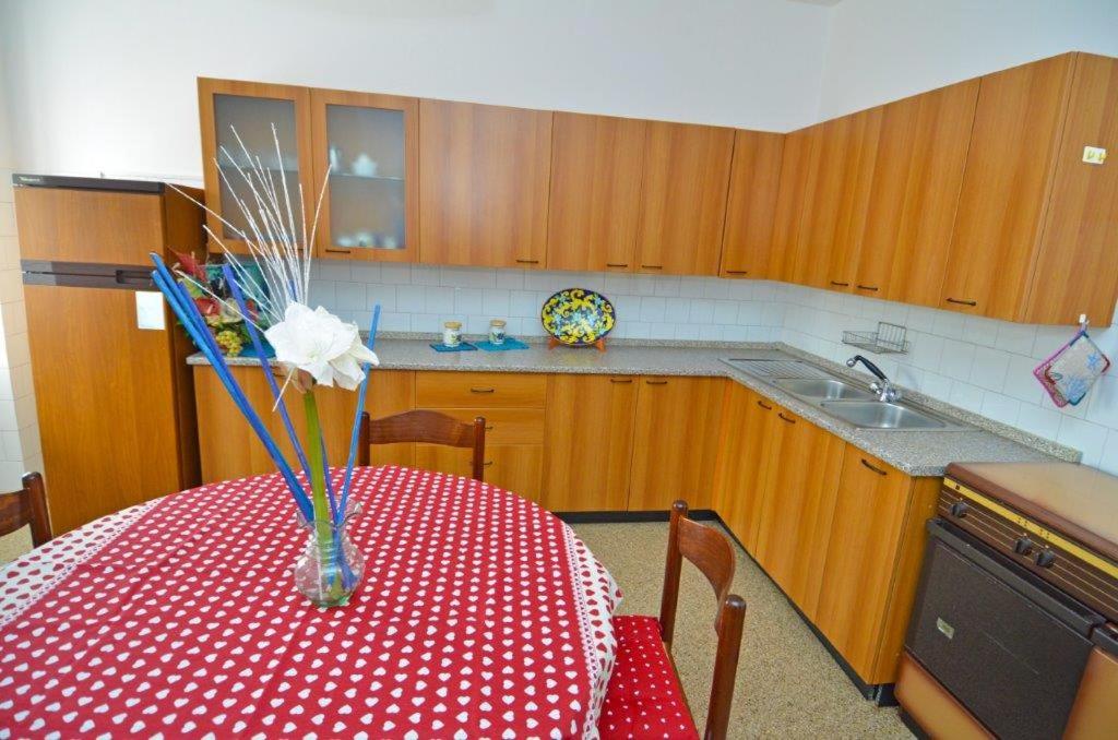 One-Bedroom House photo 2