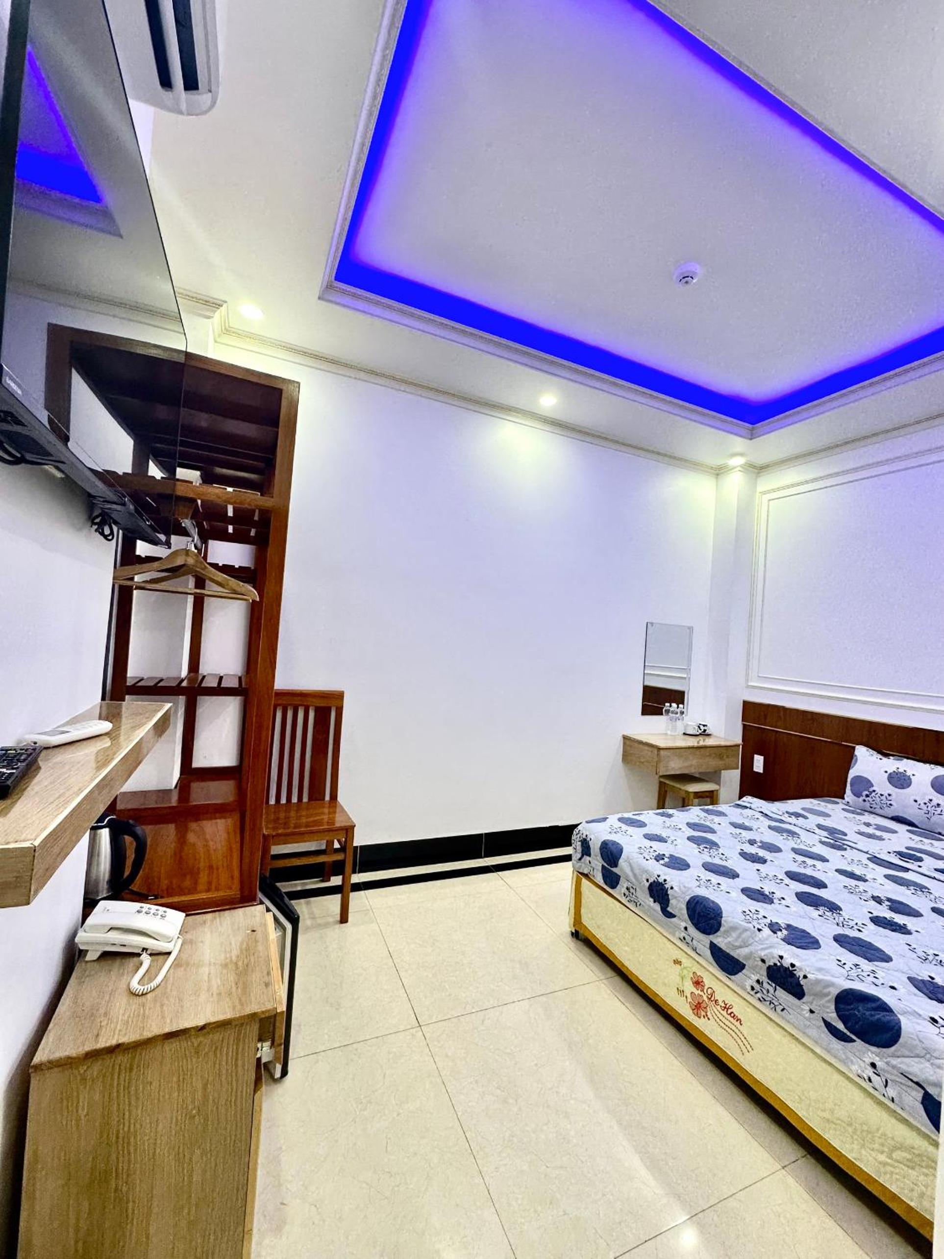 Double Room - Photo 1
