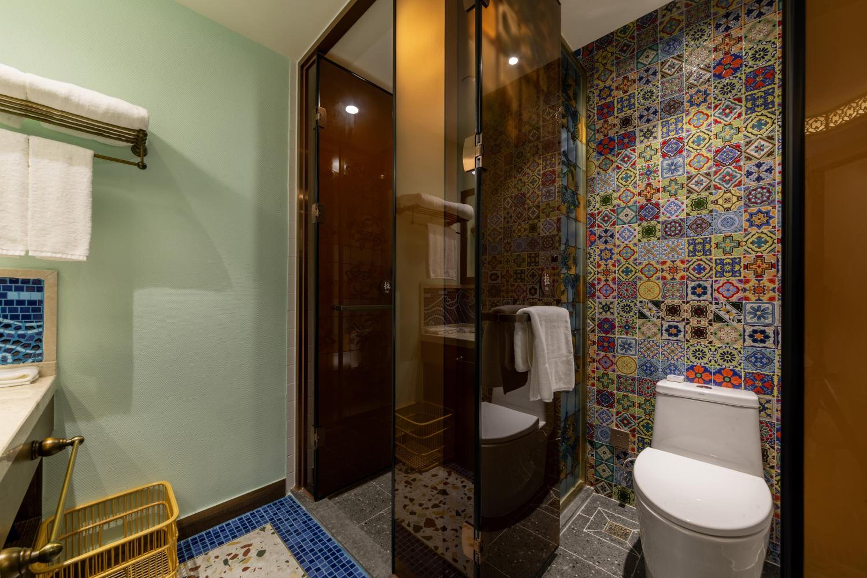 Deluxe Twin Room With Balcony photo 3