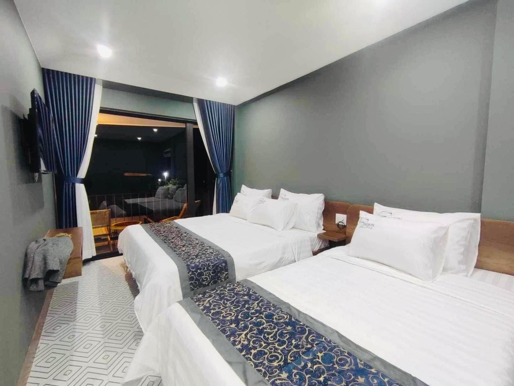 Twin Room with Pool View
