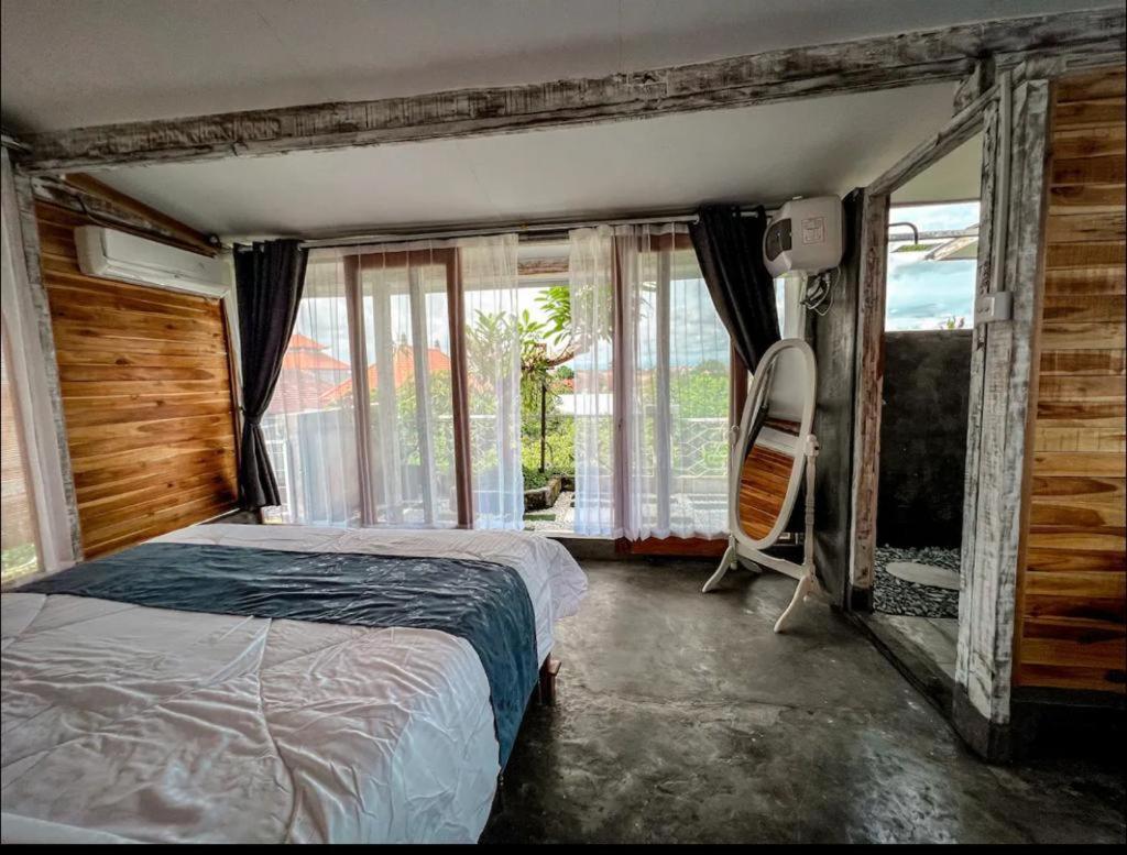 Three-Bedroom Villa photo 2