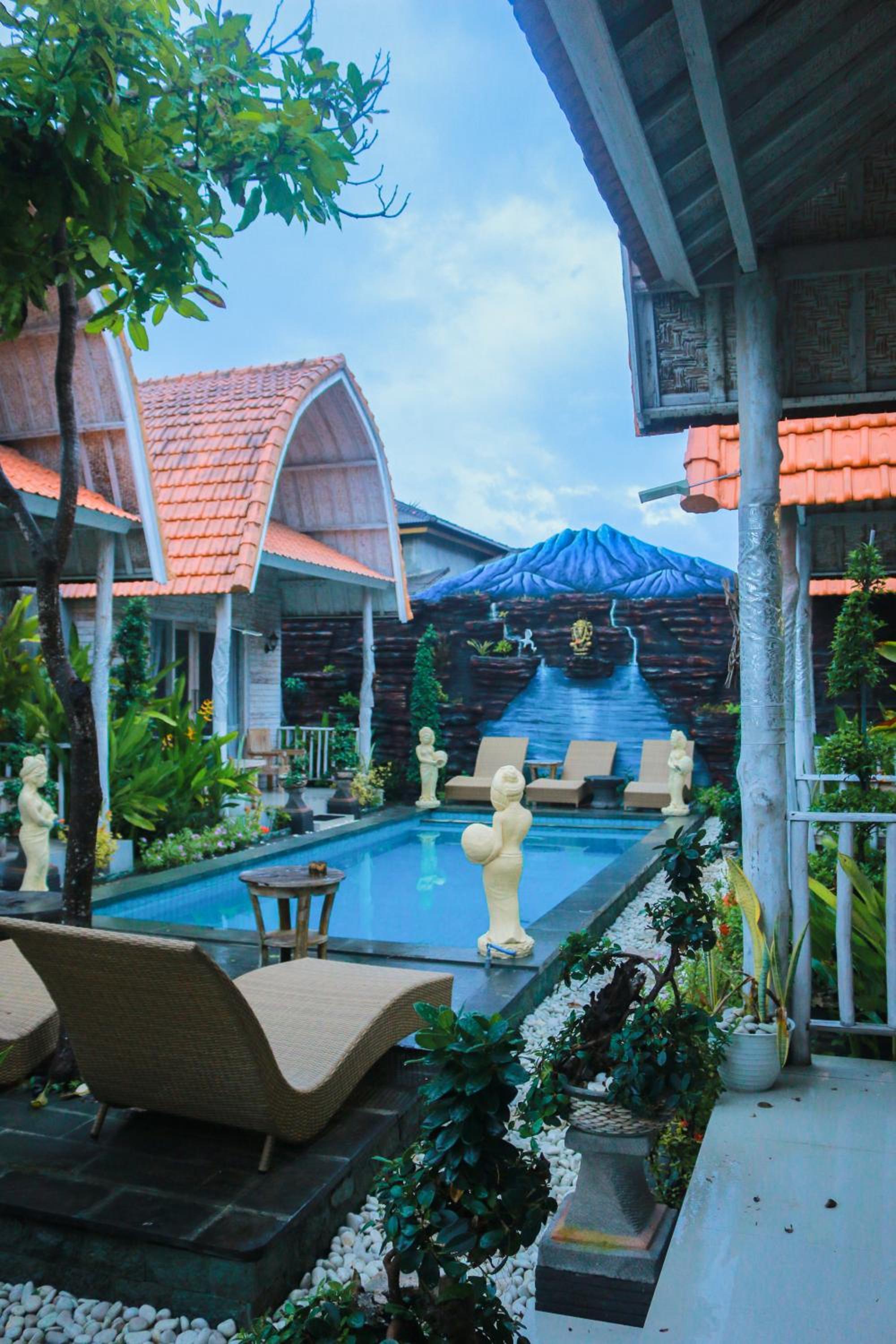 Double Room with Pool View - Photo 16