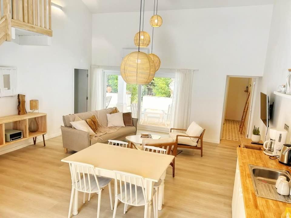 Deluxe Apartment photo 2