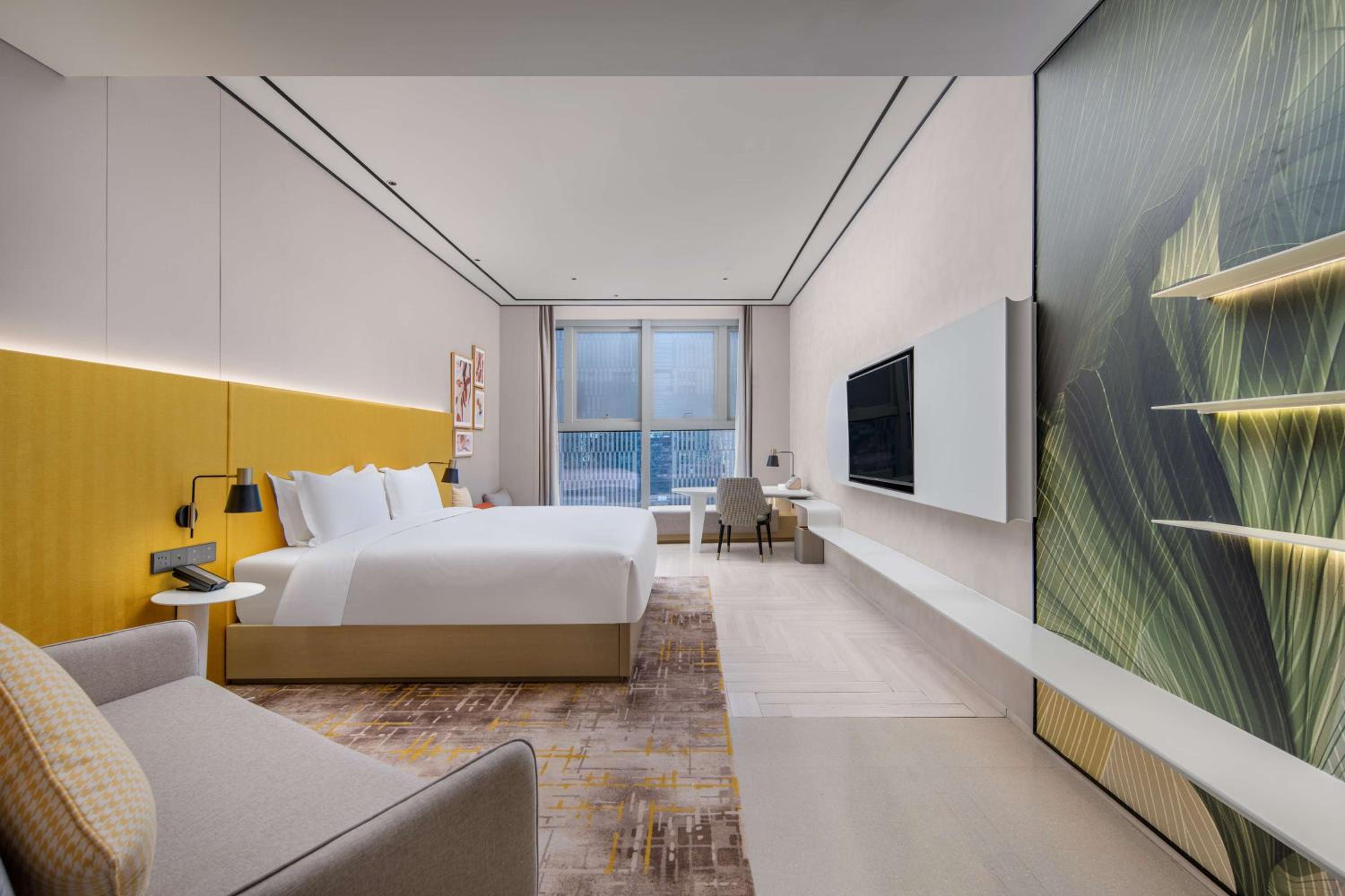 Premium King Room with Sofa Bed photo 1
