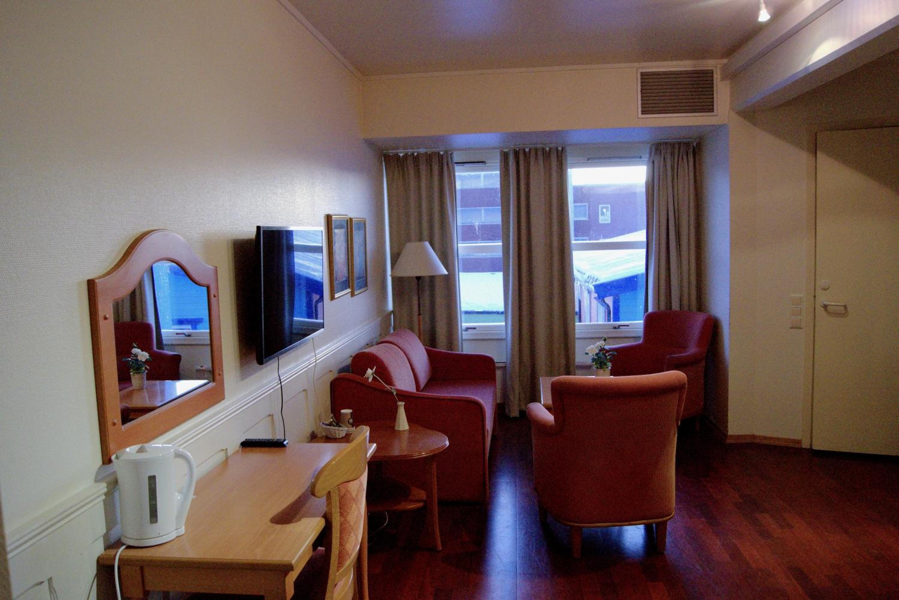 Large Double Room photo 1