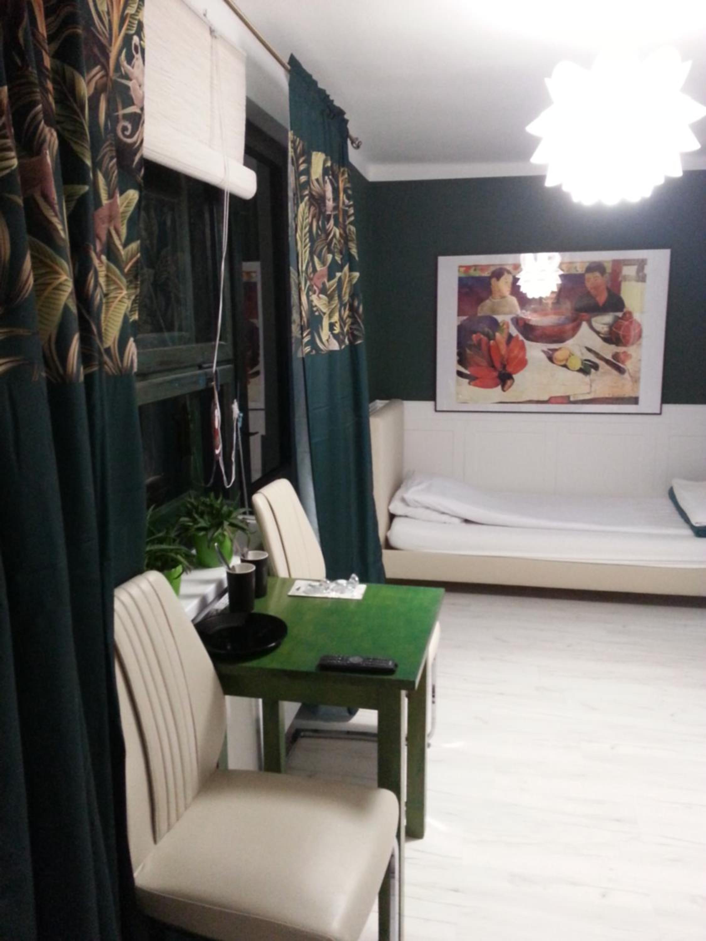 Deluxe Double Room with Balcony - Photo 7